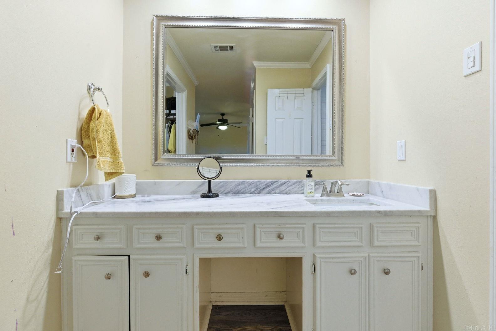 CAMBRIDGE PLACE HPR - Residential