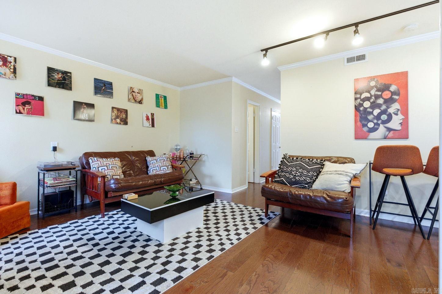 CAMBRIDGE PLACE HPR - Residential