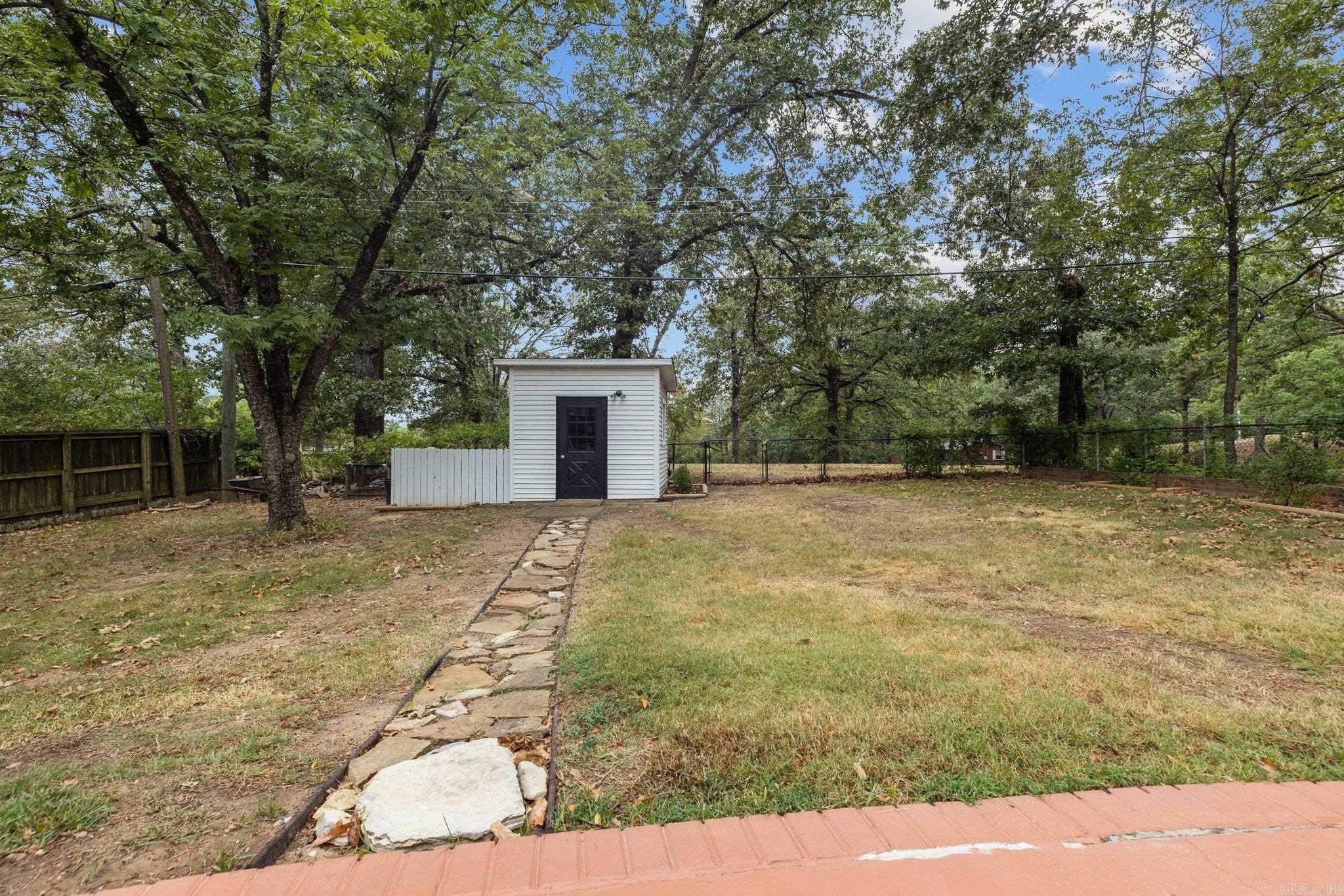 PLAZA TERRACE - Residential