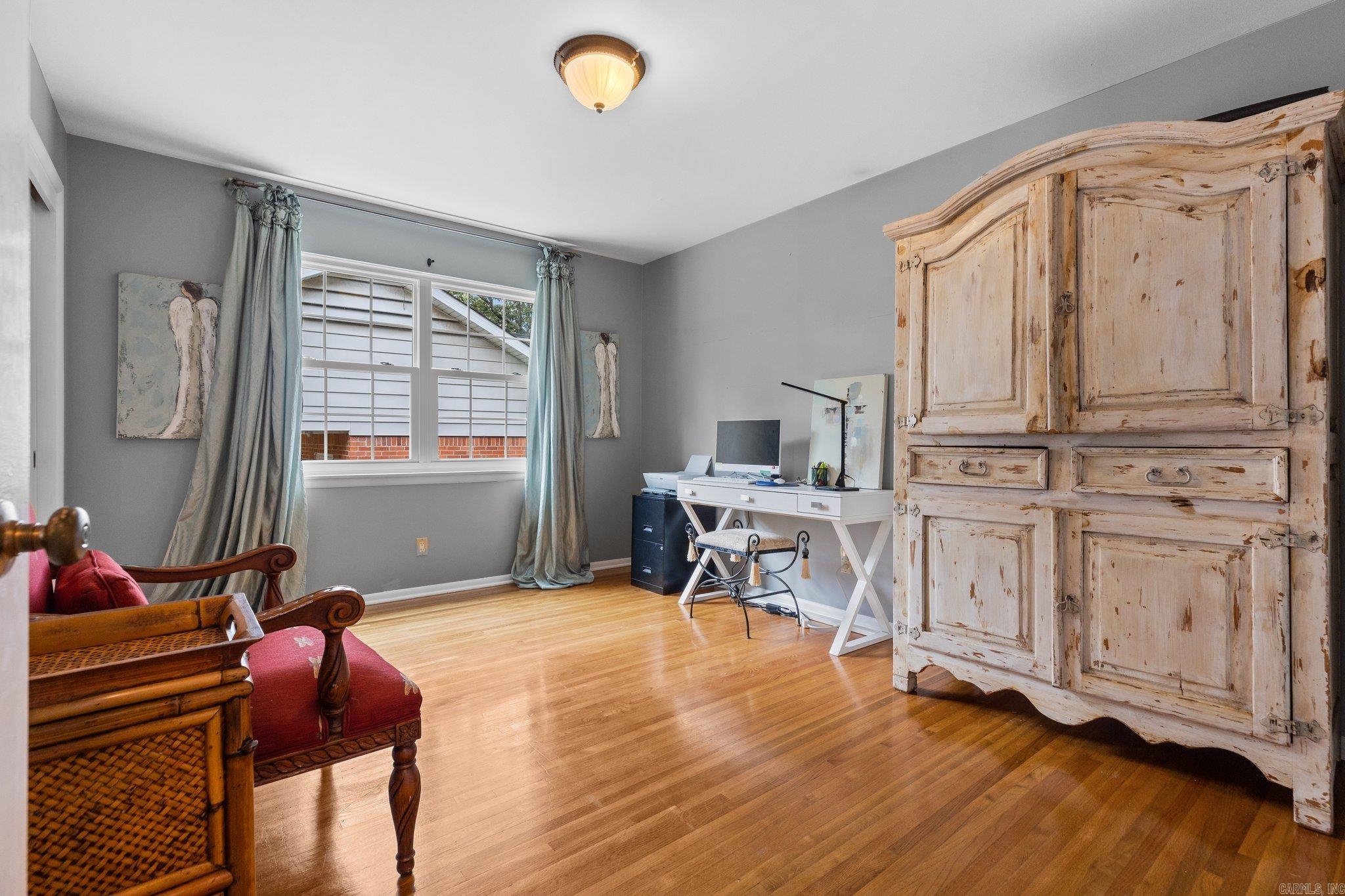 PLAZA TERRACE - Residential