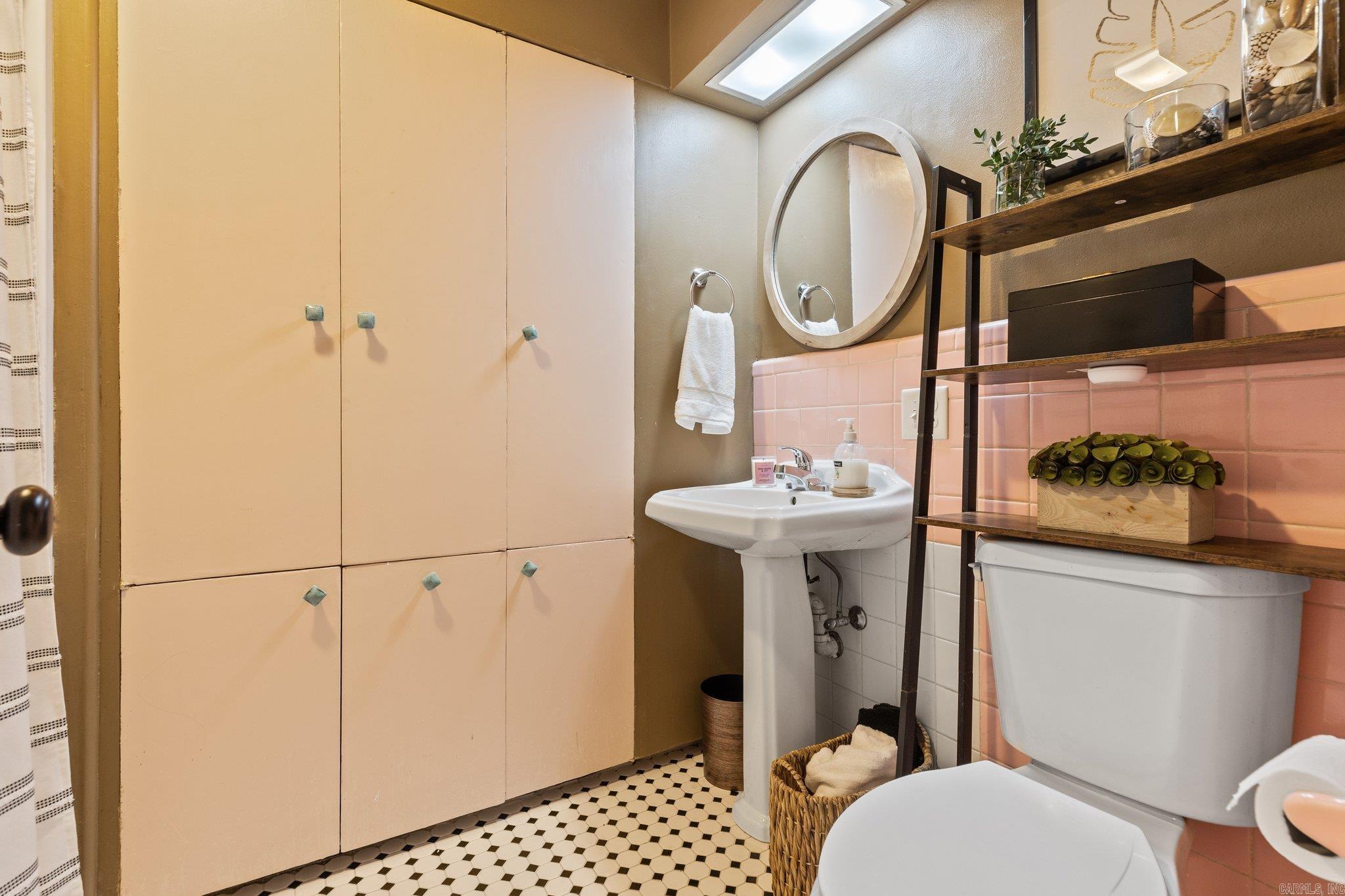 PLAZA TERRACE - Residential