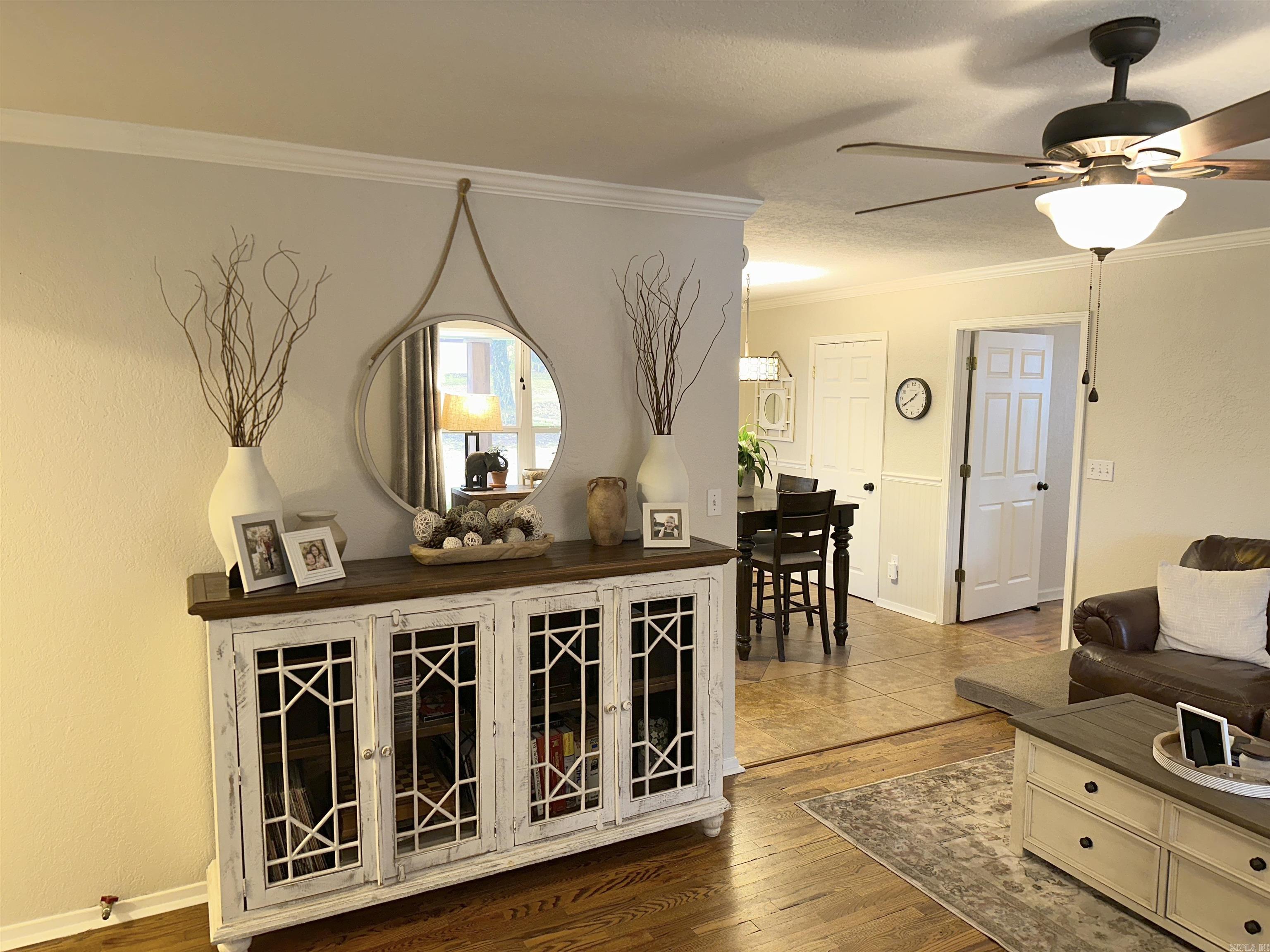 PARADISE VALLEY - Residential