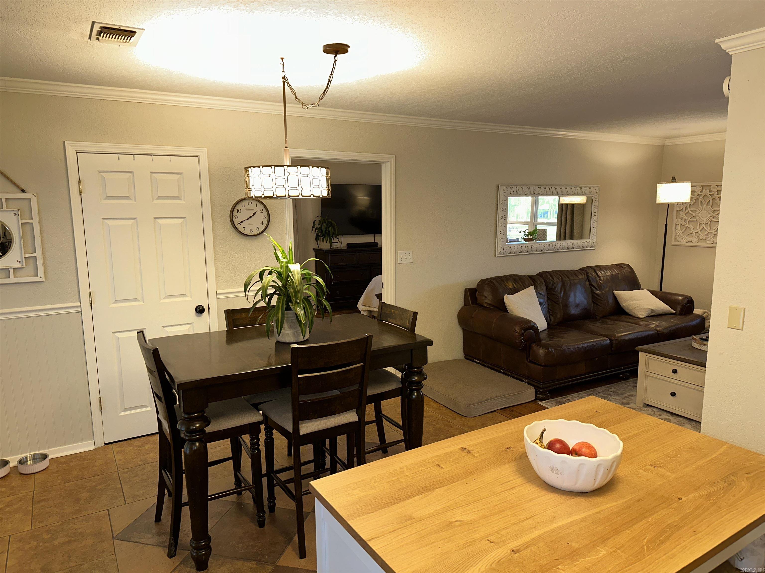 PARADISE VALLEY - Residential