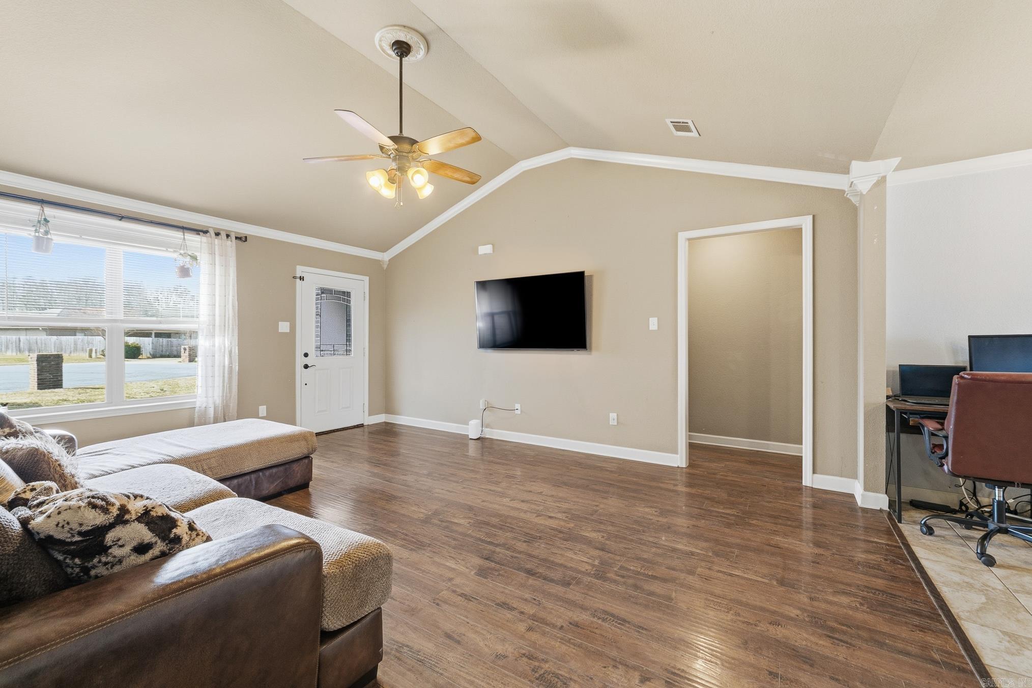 HUNTINGTON PLACE - Residential