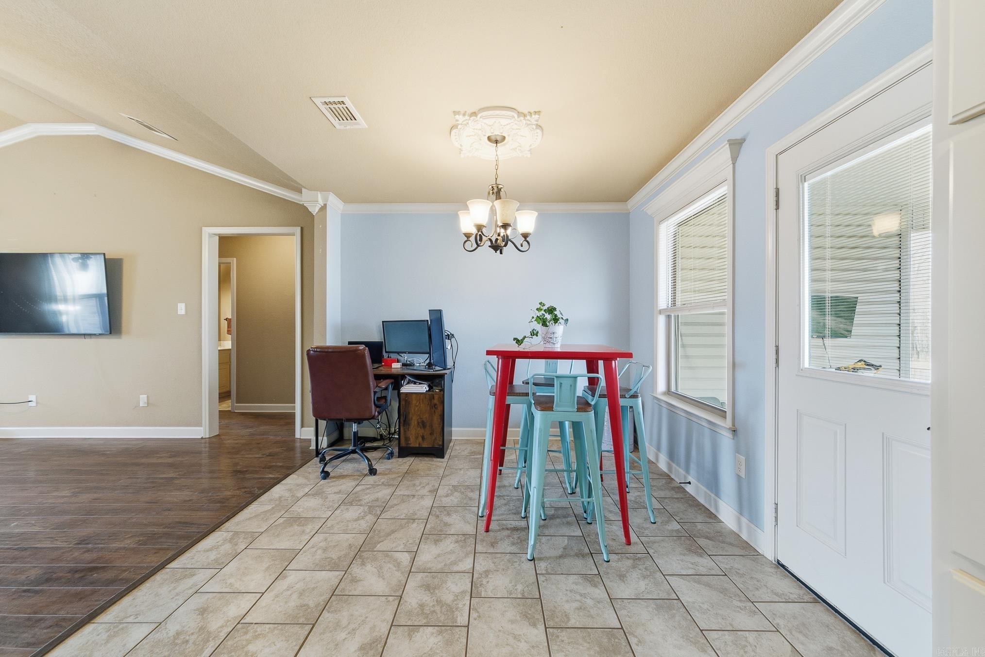 HUNTINGTON PLACE - Residential