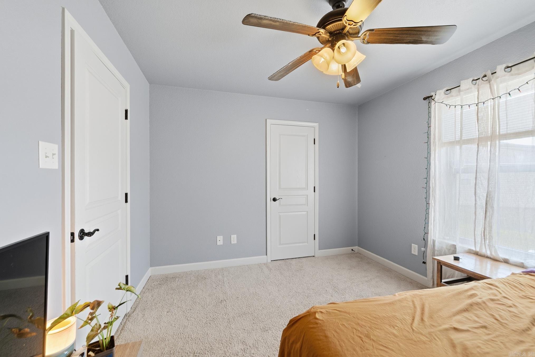 HUNTINGTON PLACE - Residential