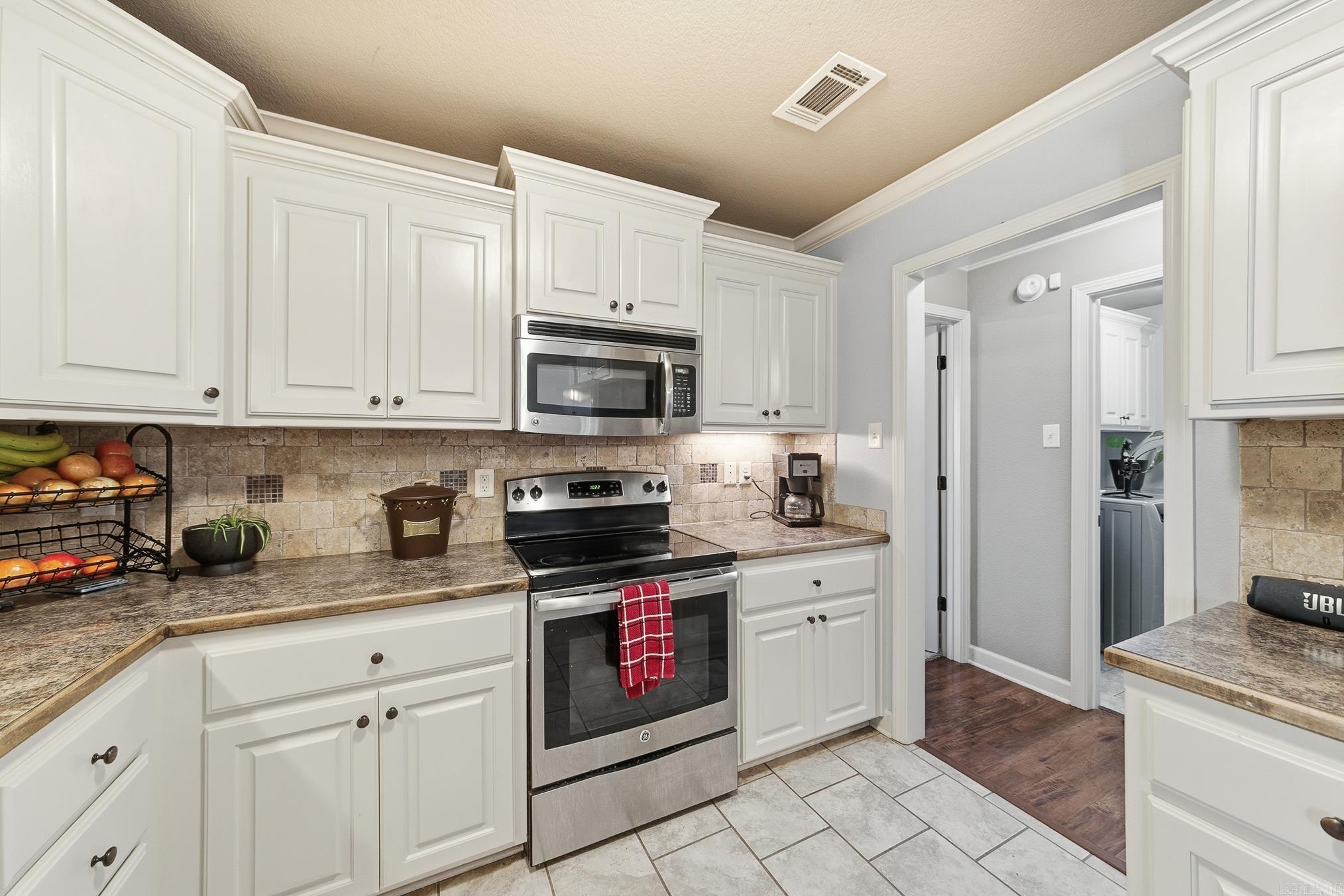 HUNTINGTON PLACE - Residential