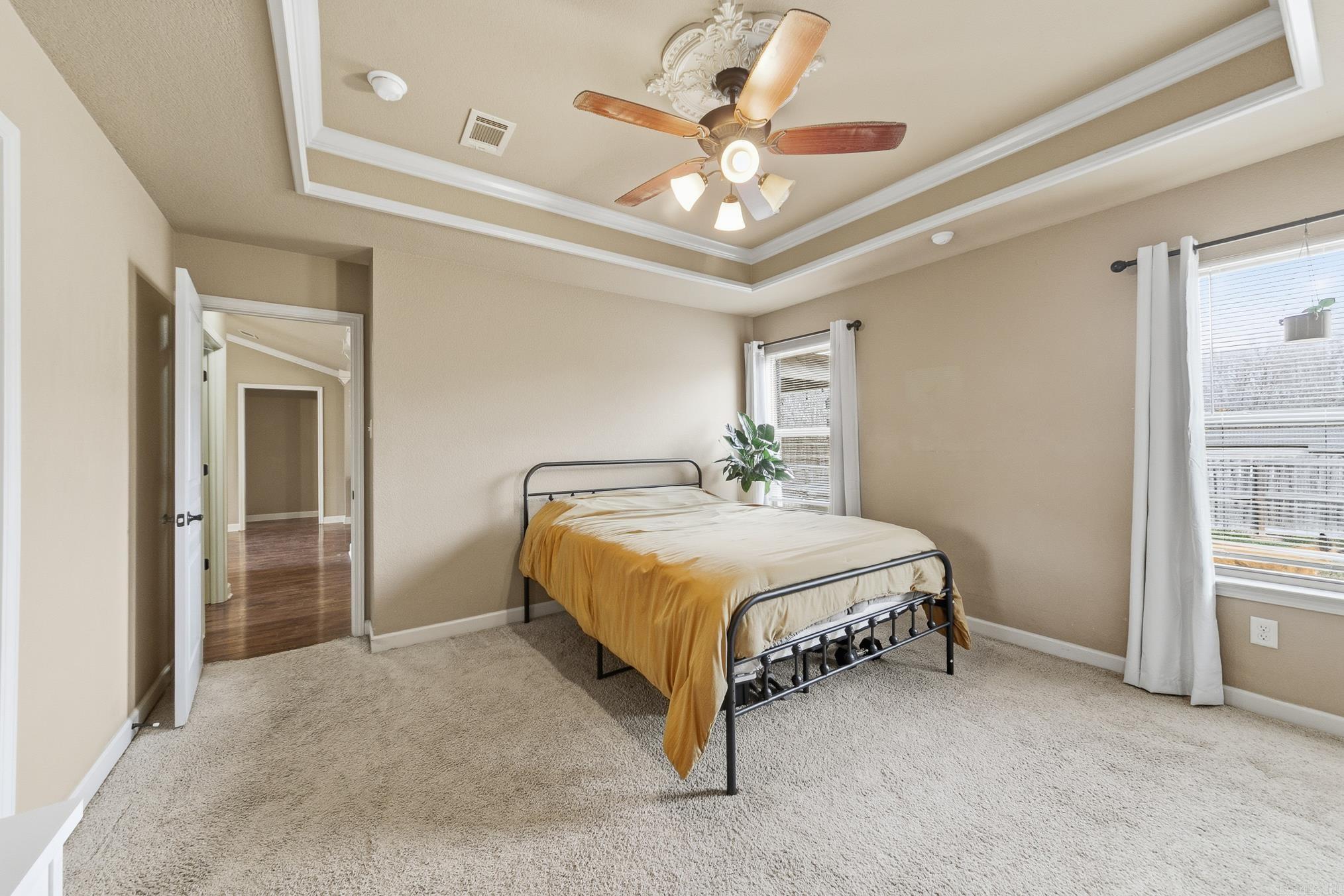 HUNTINGTON PLACE - Residential