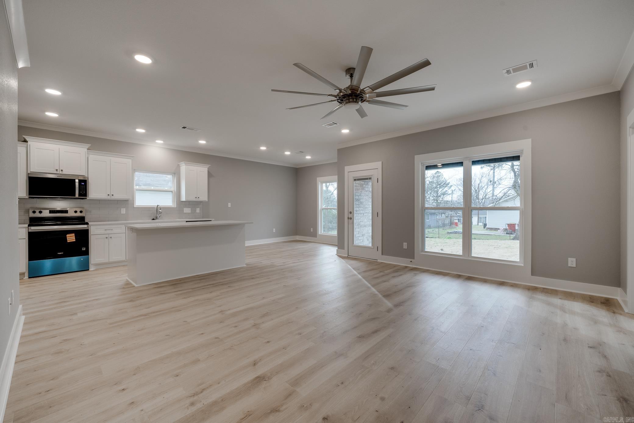 IRVING ADDN - Residential