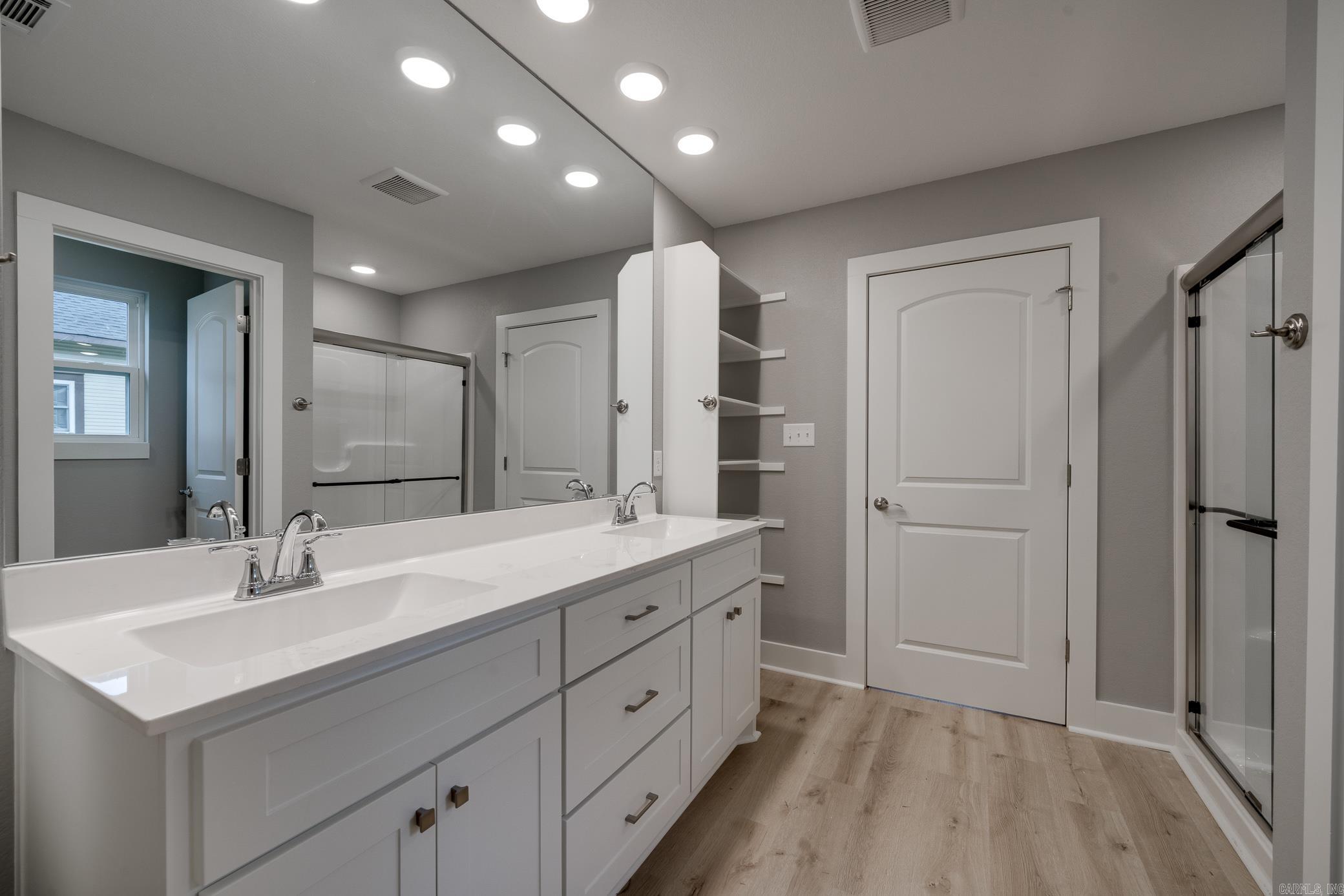 IRVING ADDN - Residential