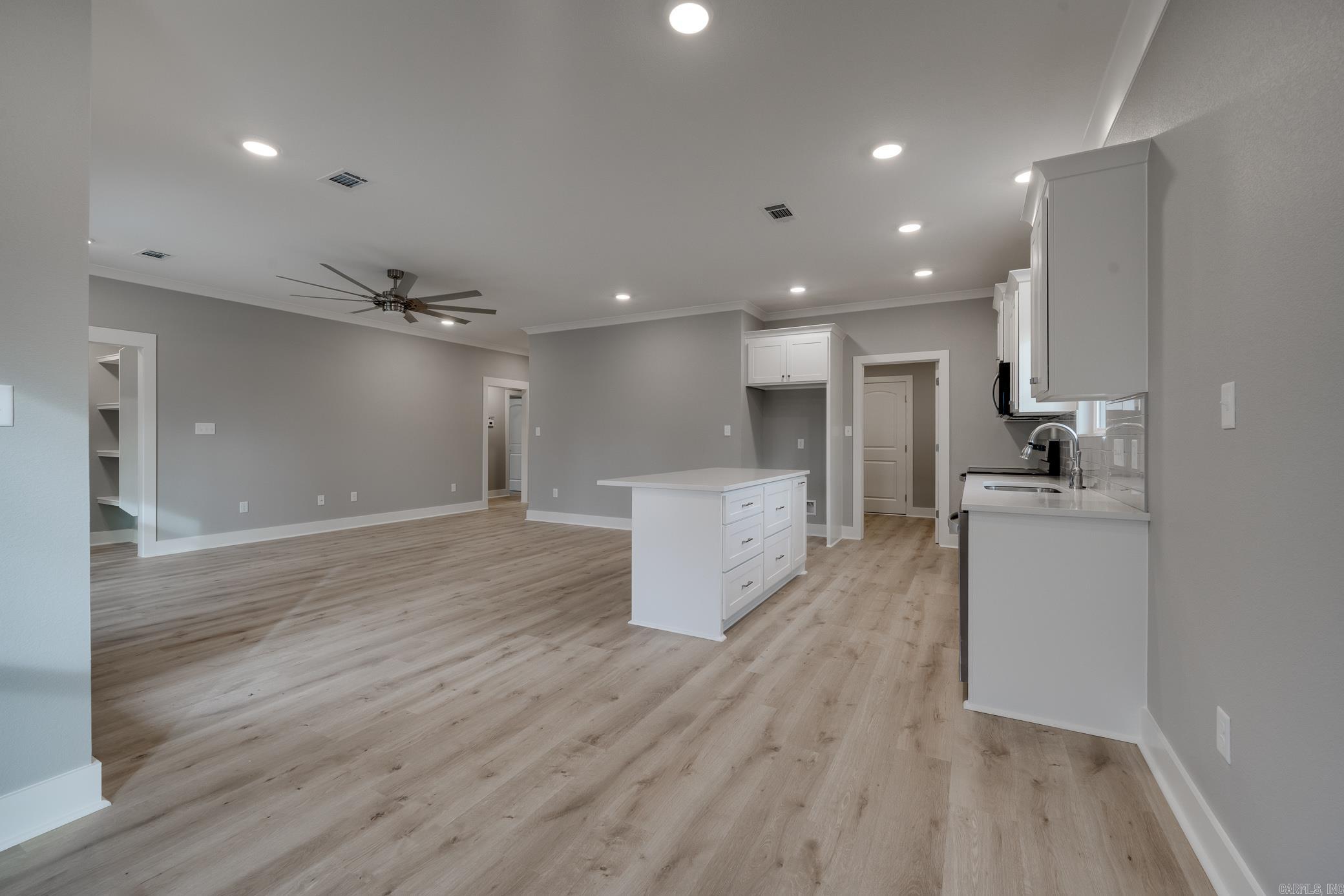 IRVING ADDN - Residential