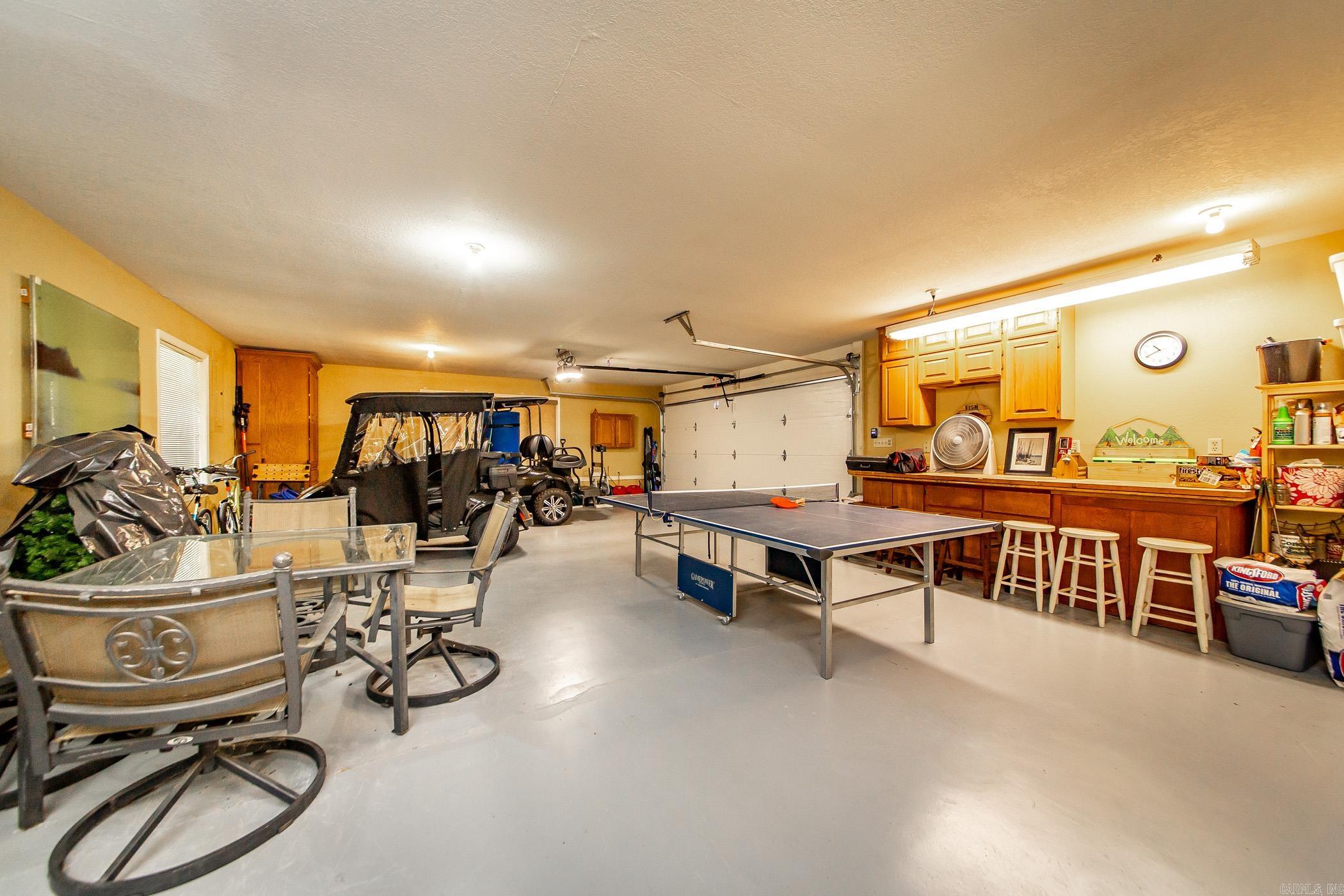 Eden Isle-Country Club - Residential