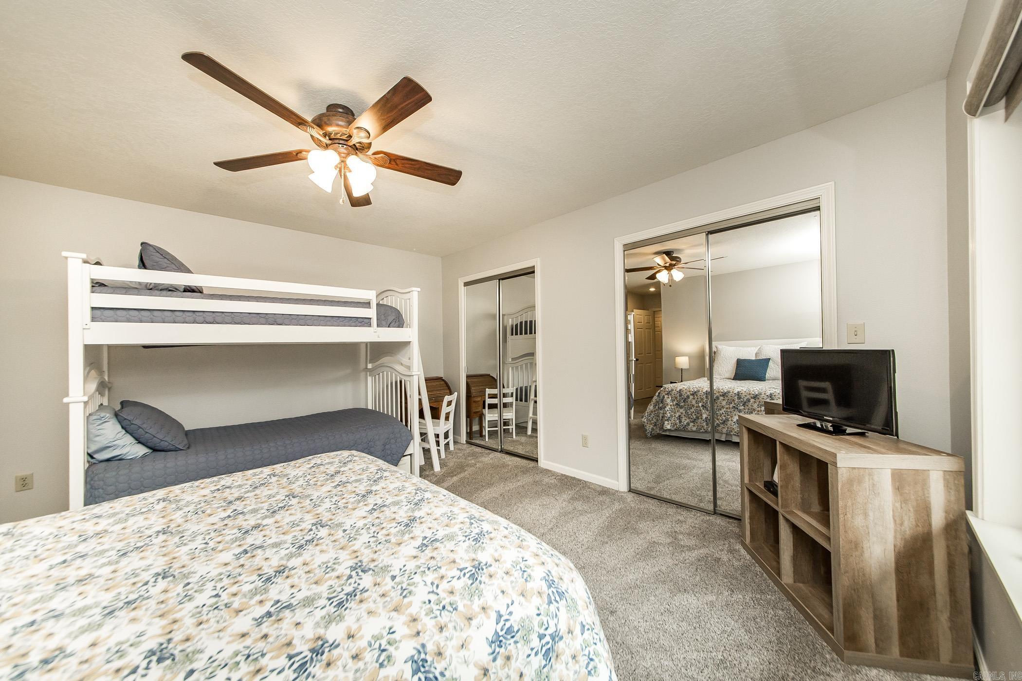 Eden Isle-Country Club - Residential