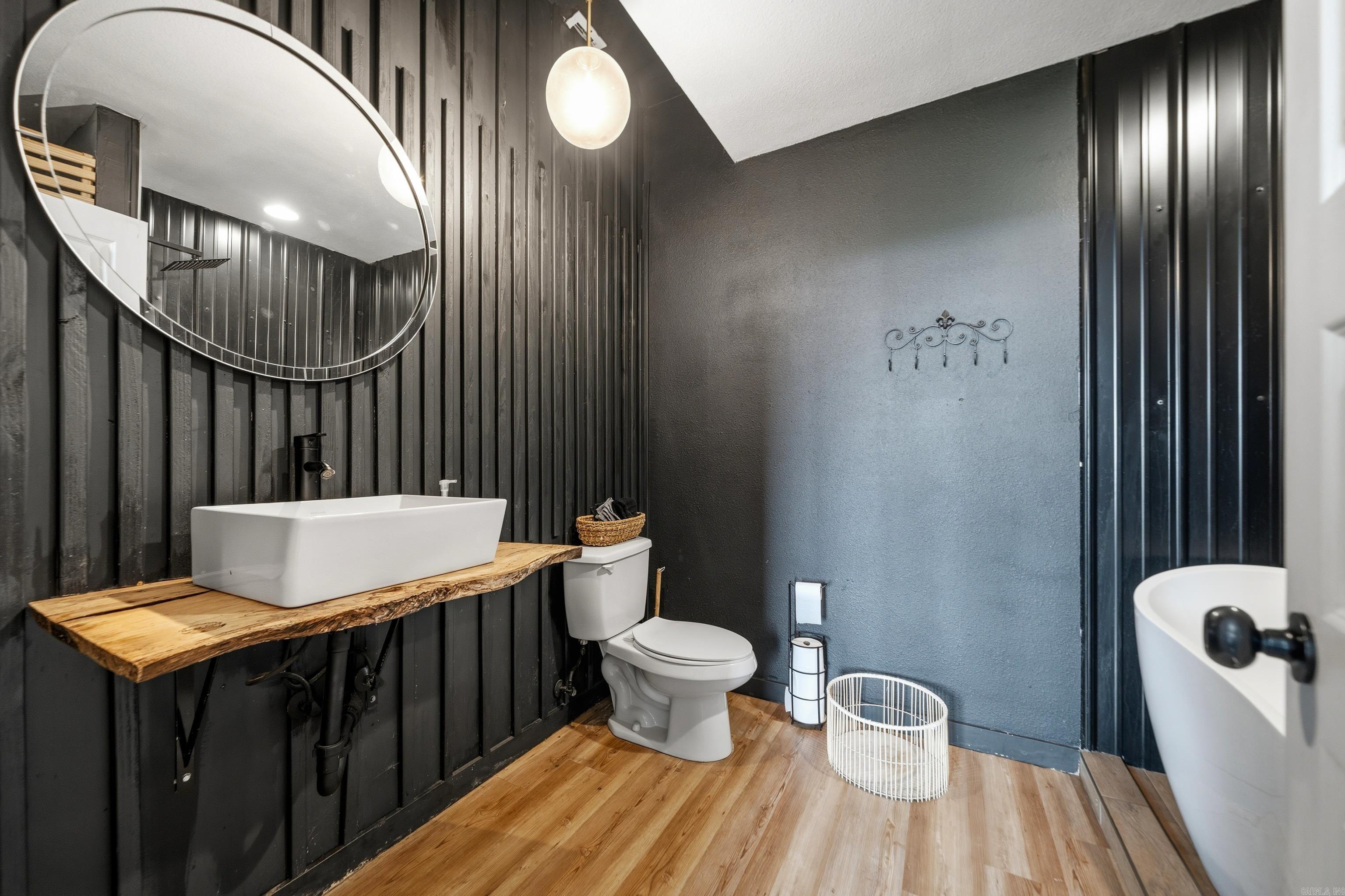 Metes & Bounds - Residential