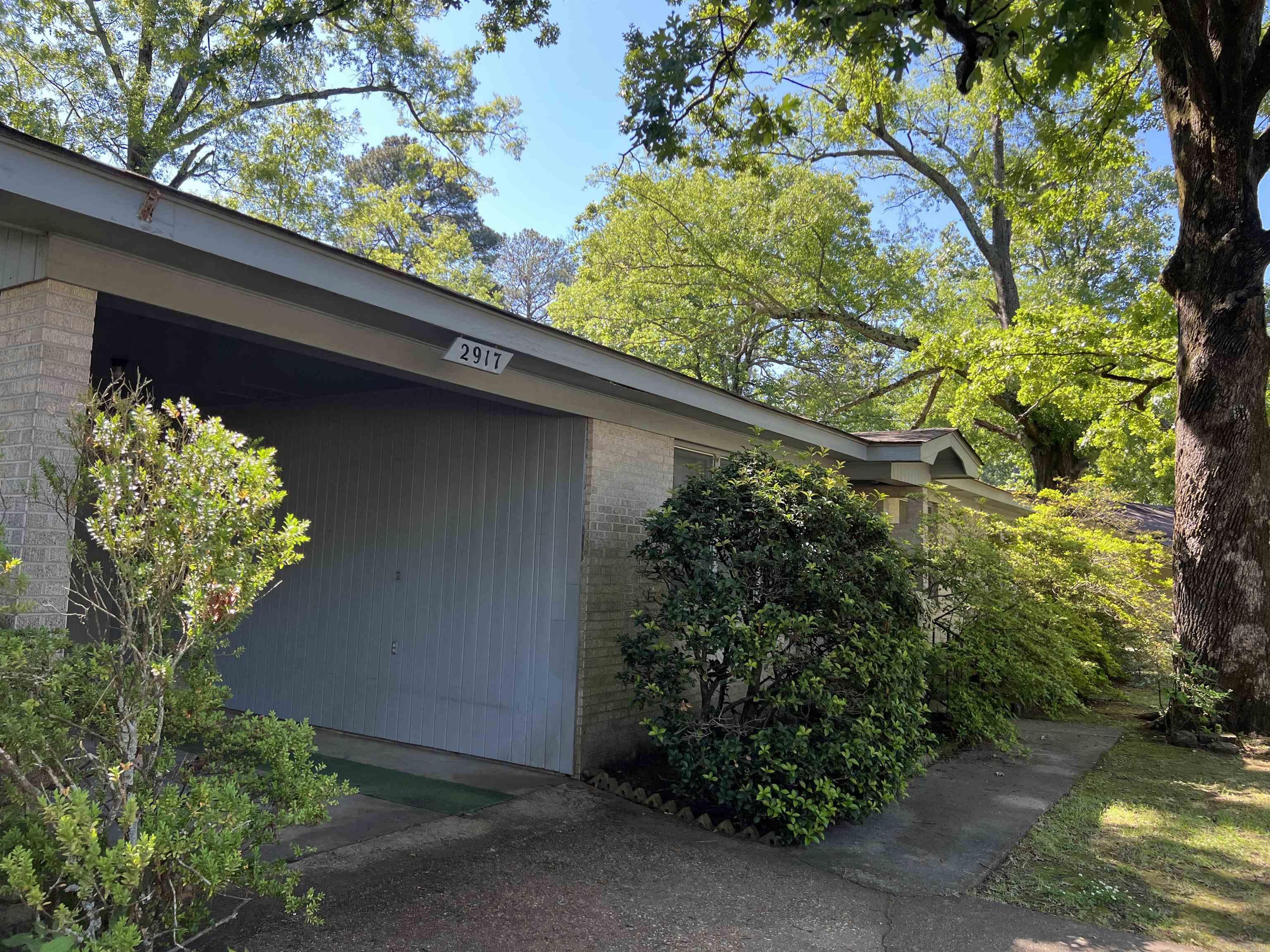 Ellis - Residential