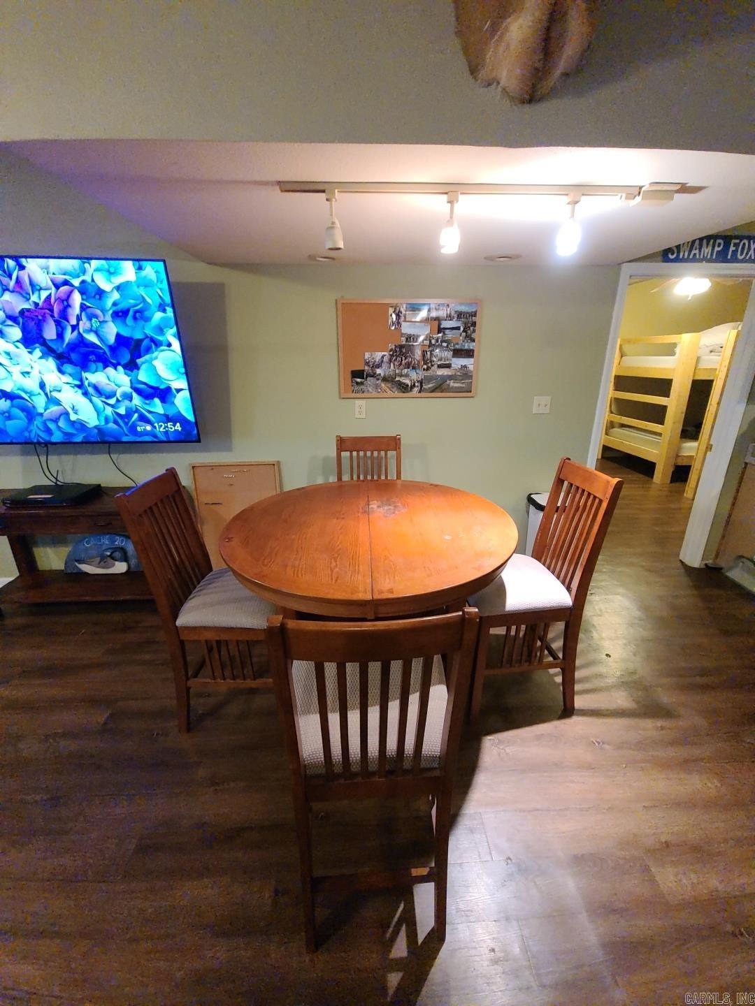 Pine Ridge - Residential