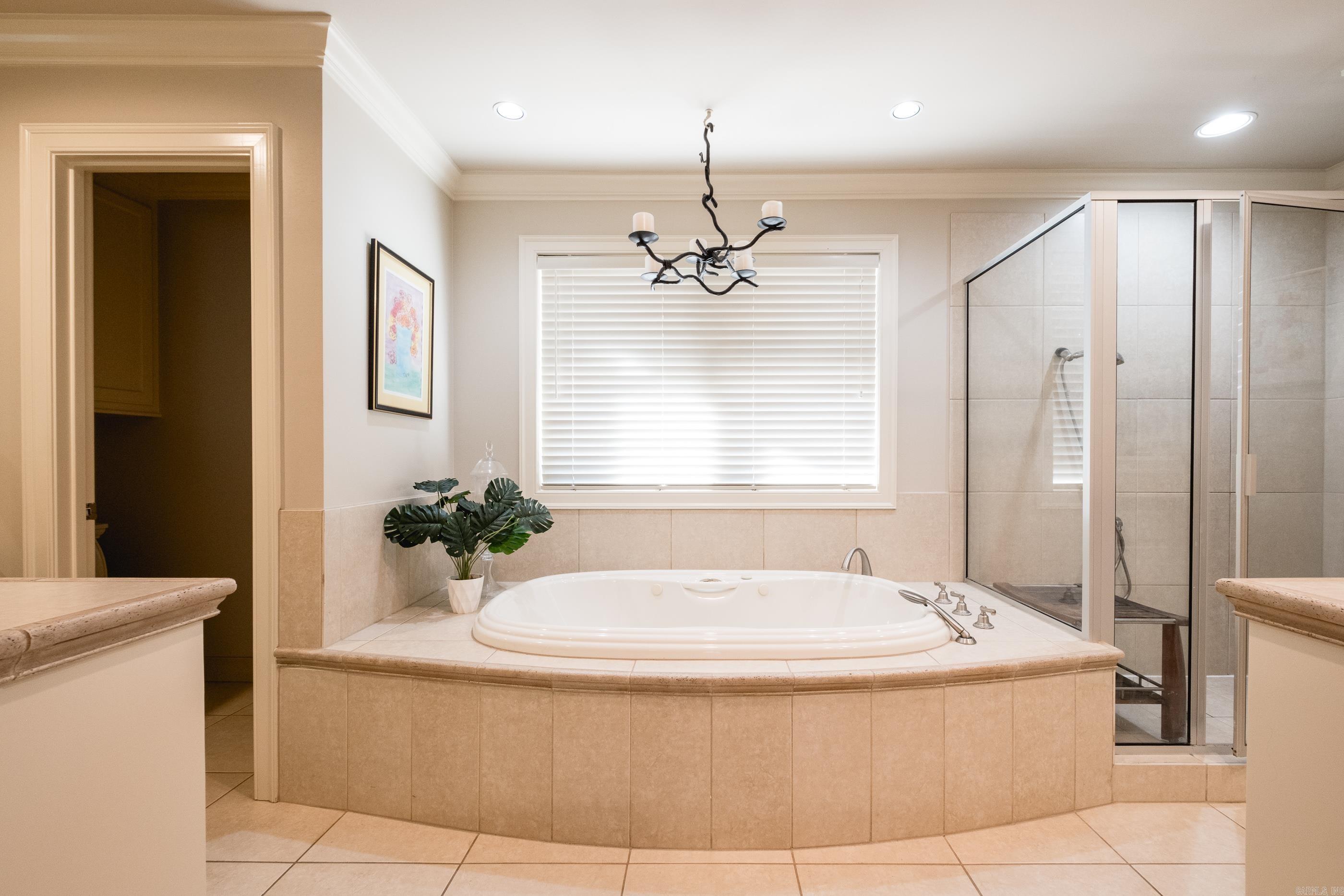 HILLCREST - Residential