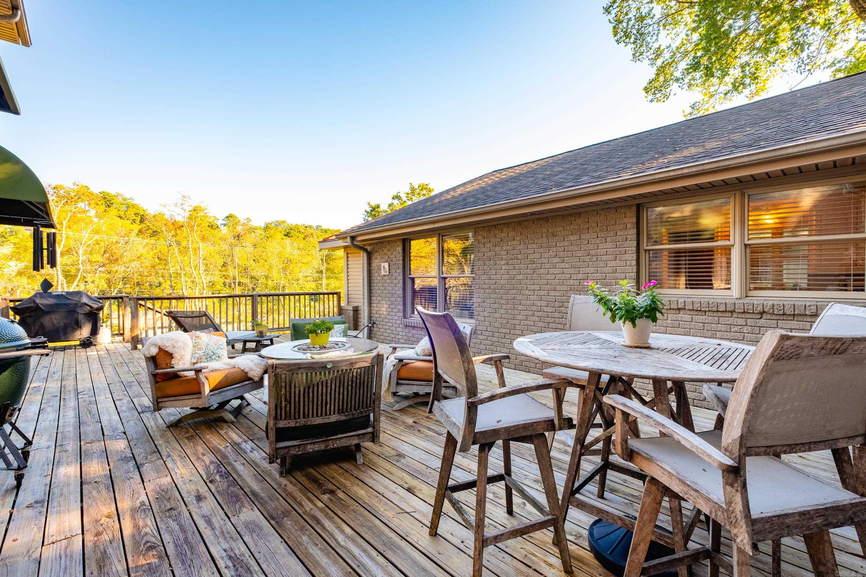 HILLCREST - Residential