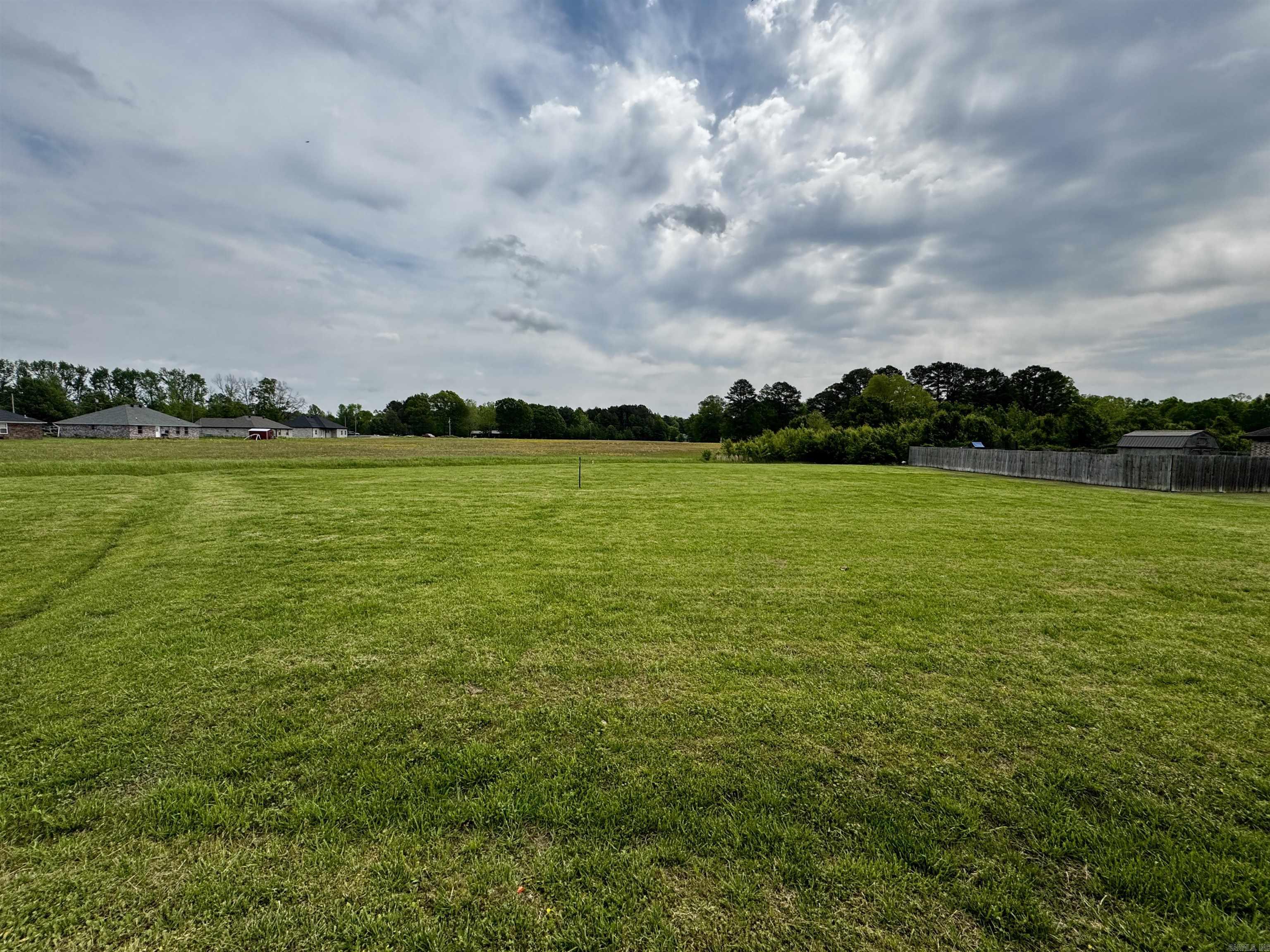 Bakers Field - Land