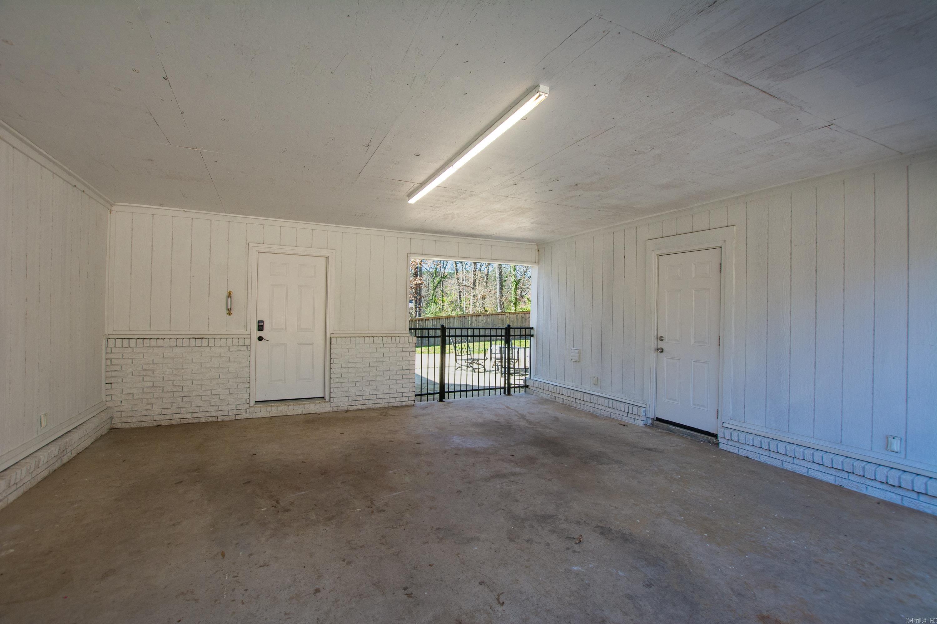 Lynnwood Acres - Residential