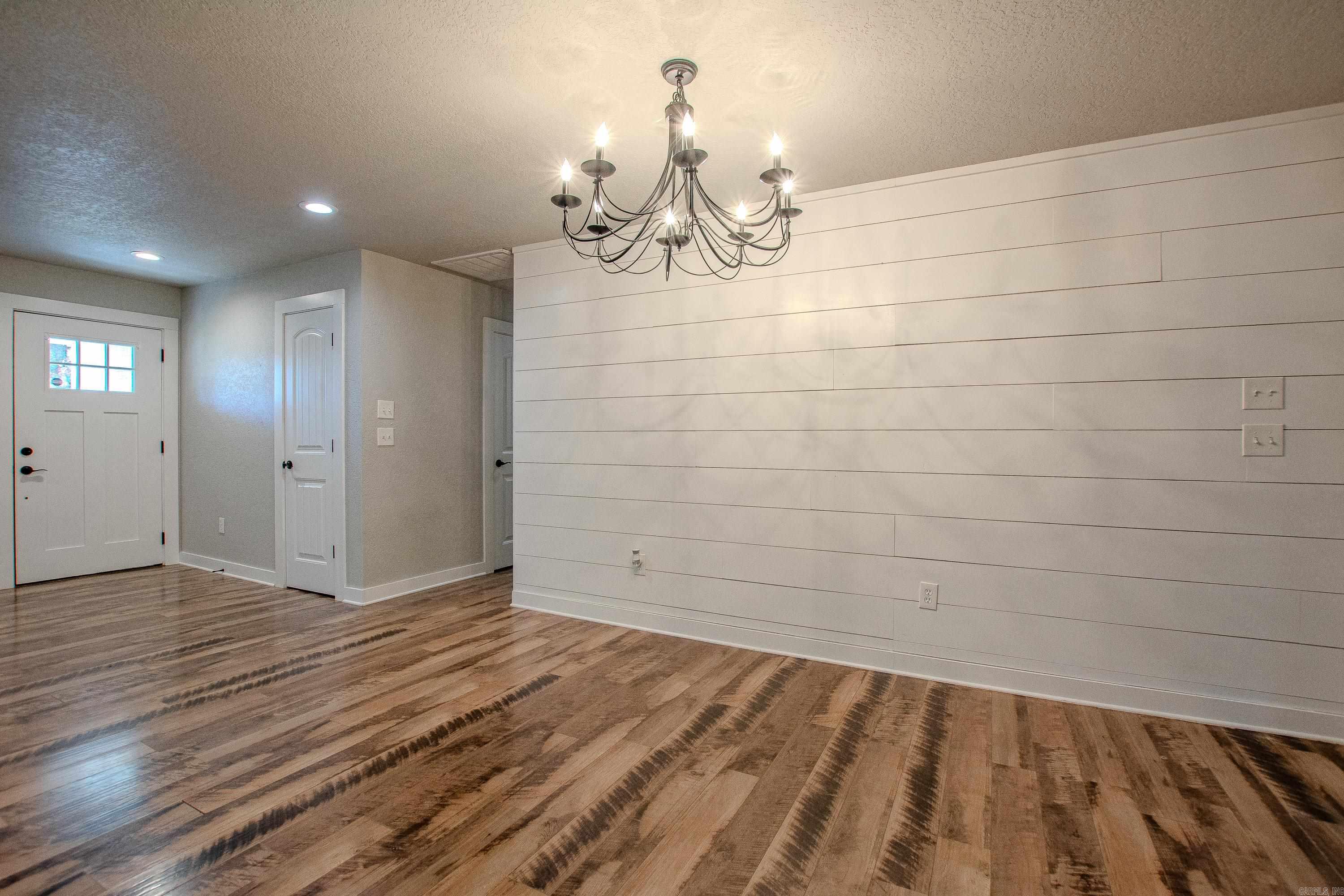 Lynnwood Acres - Residential