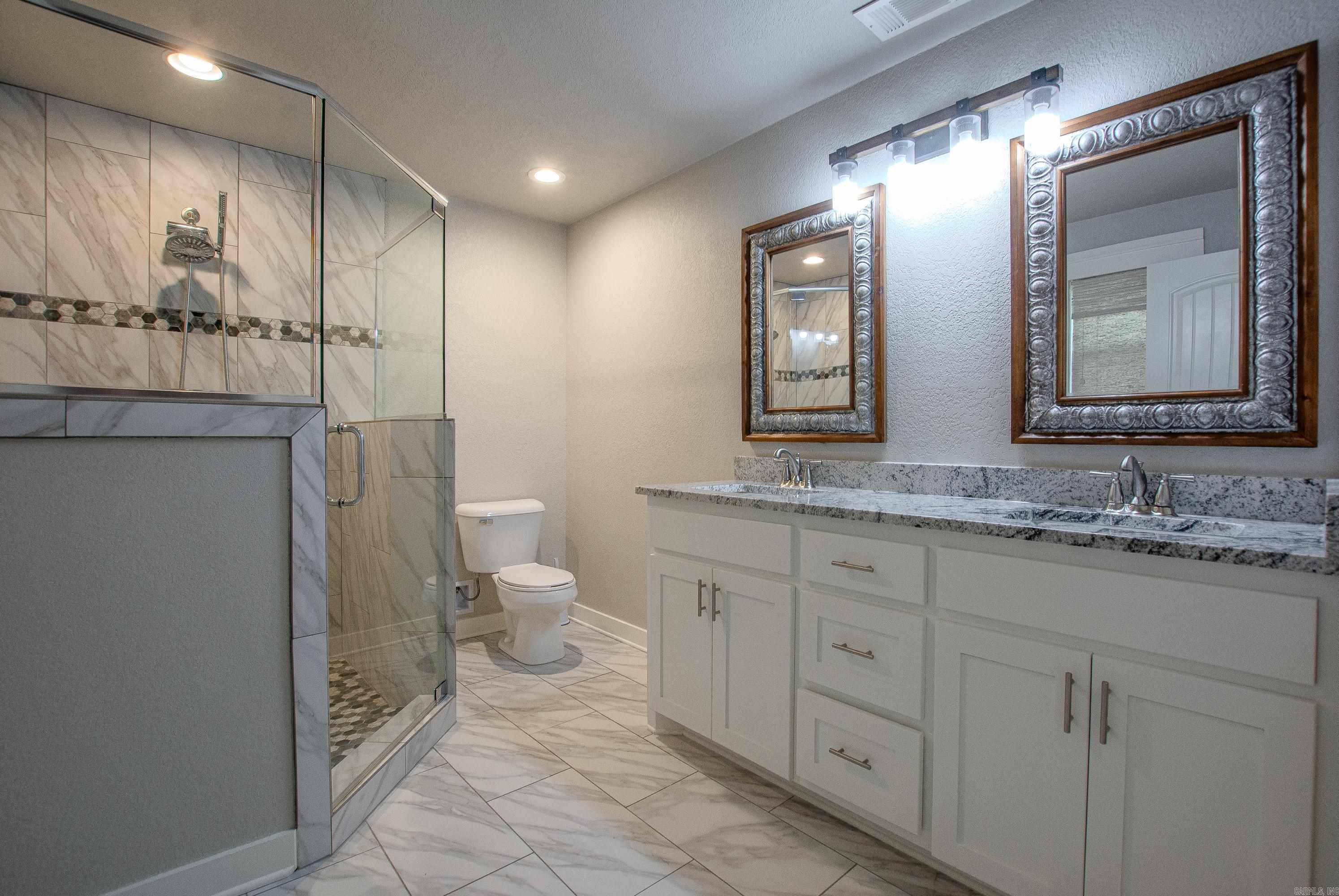 Lynnwood Acres - Residential