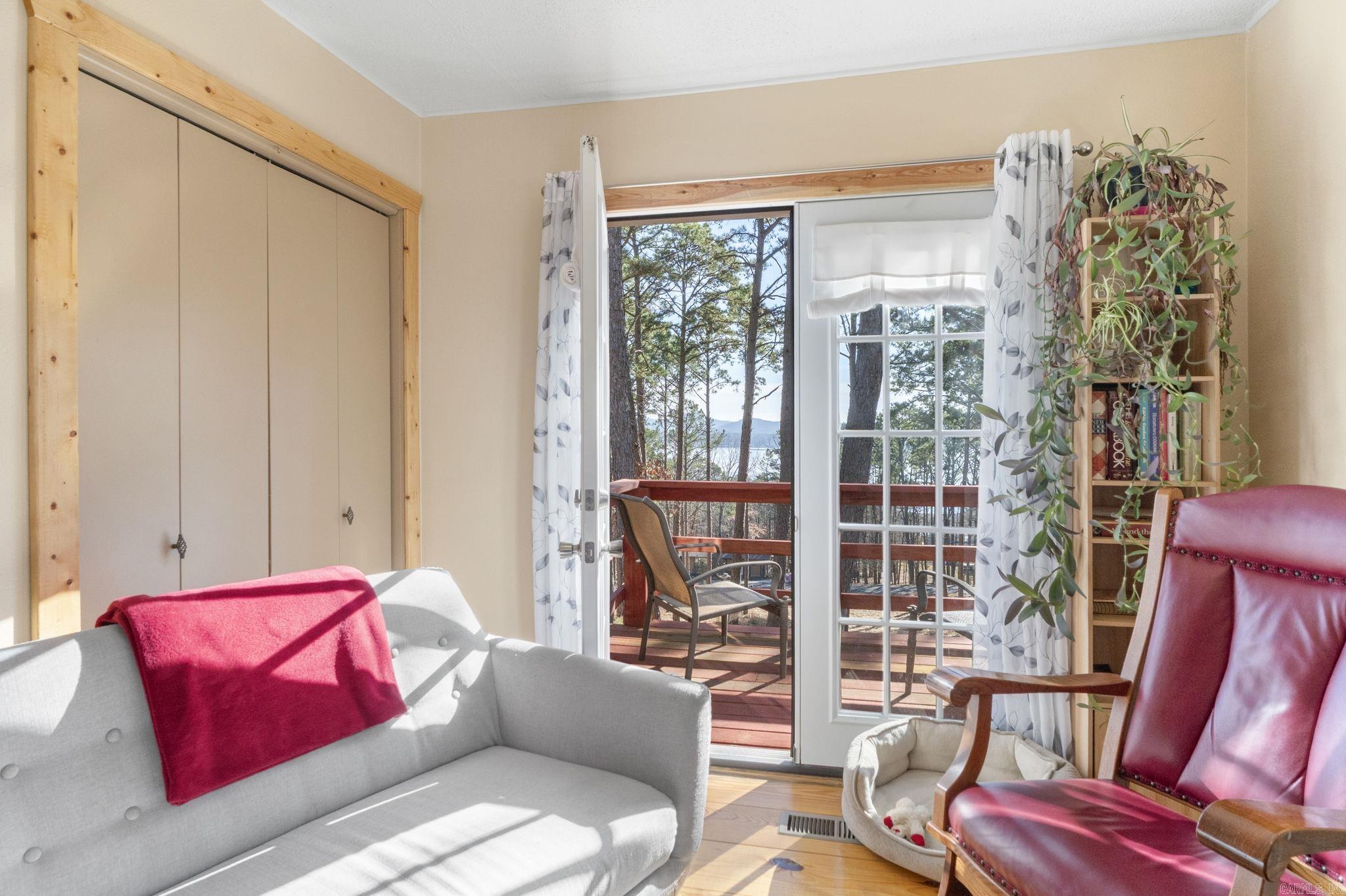 Lakevievv - Residential