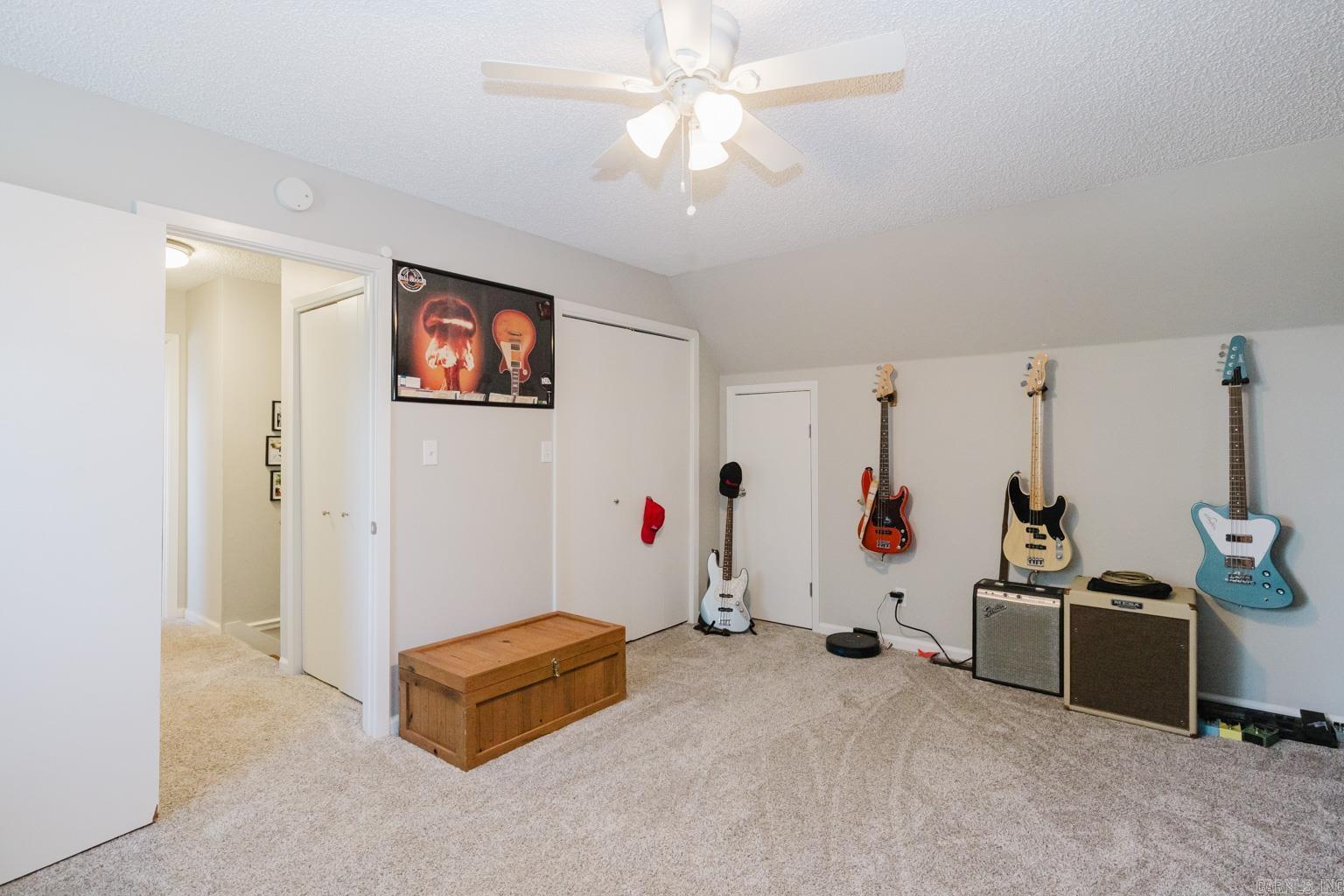 DOGWOOD ACRES - Residential