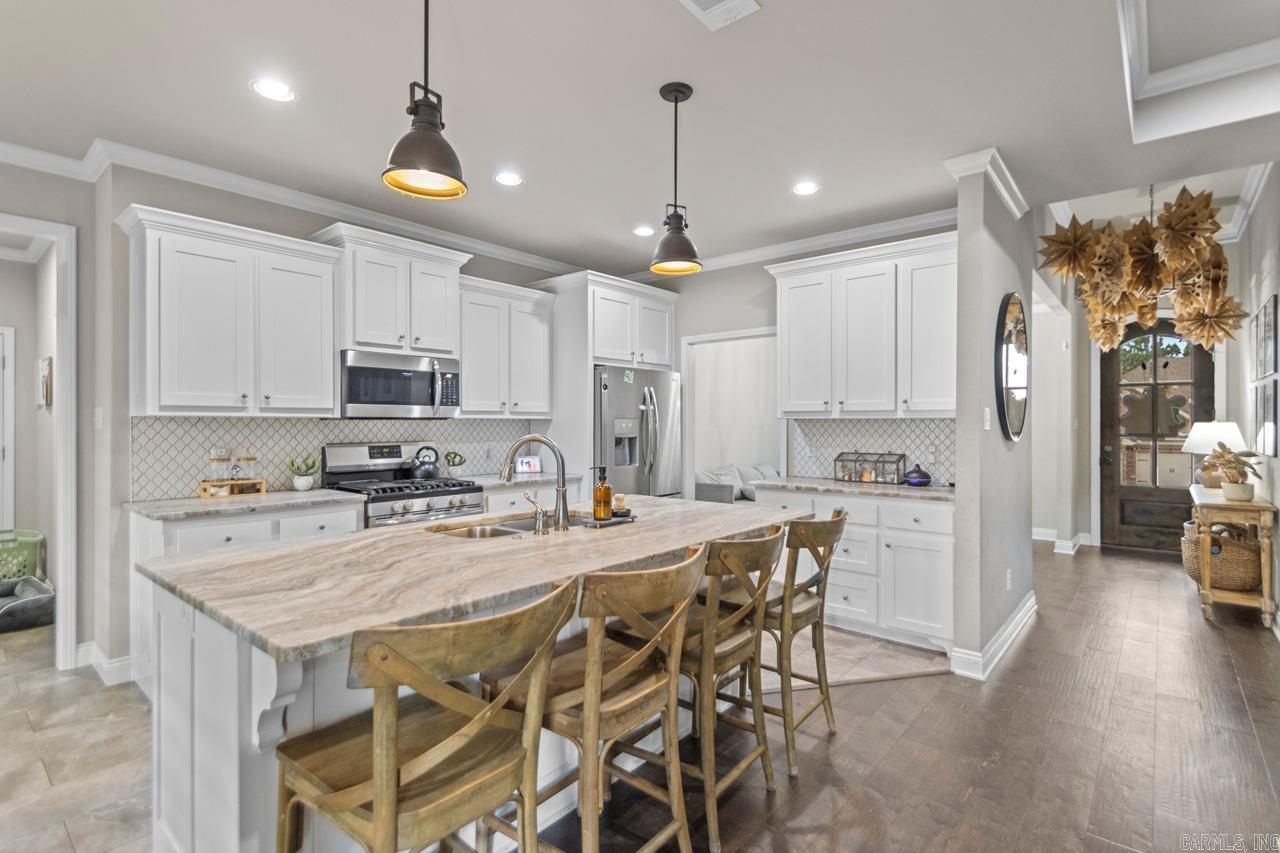 HICKORY HEIGHTS - Residential