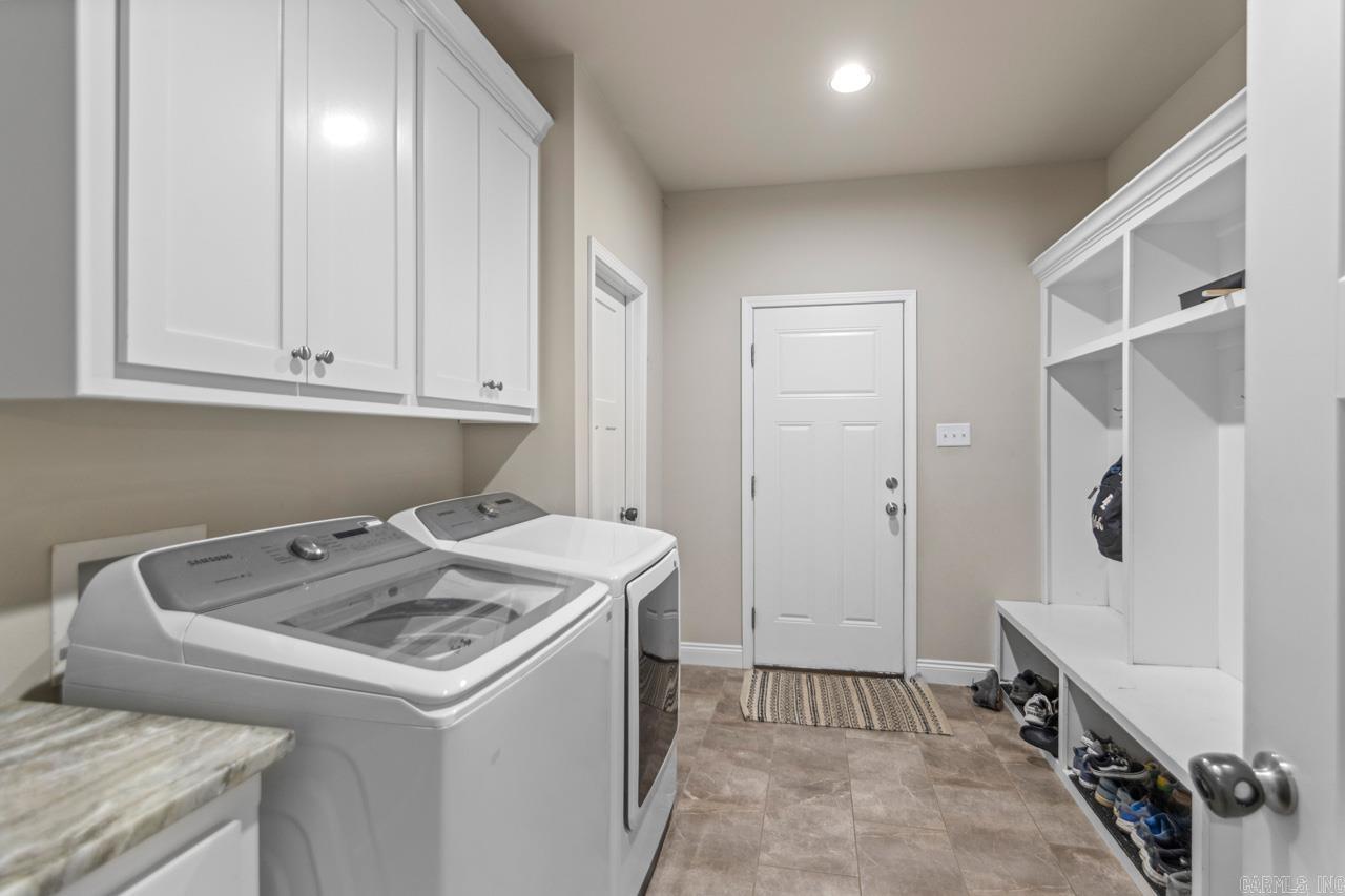 HICKORY HEIGHTS - Residential