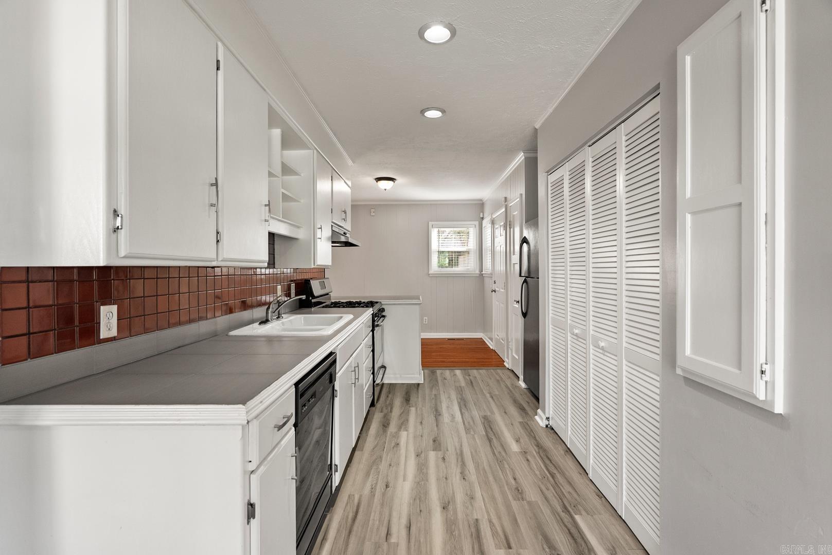 WESTOVER HILLS - Residential