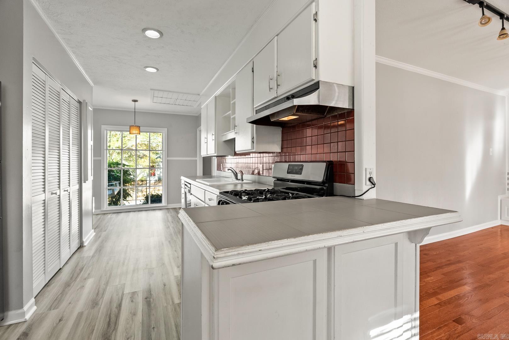 WESTOVER HILLS - Residential