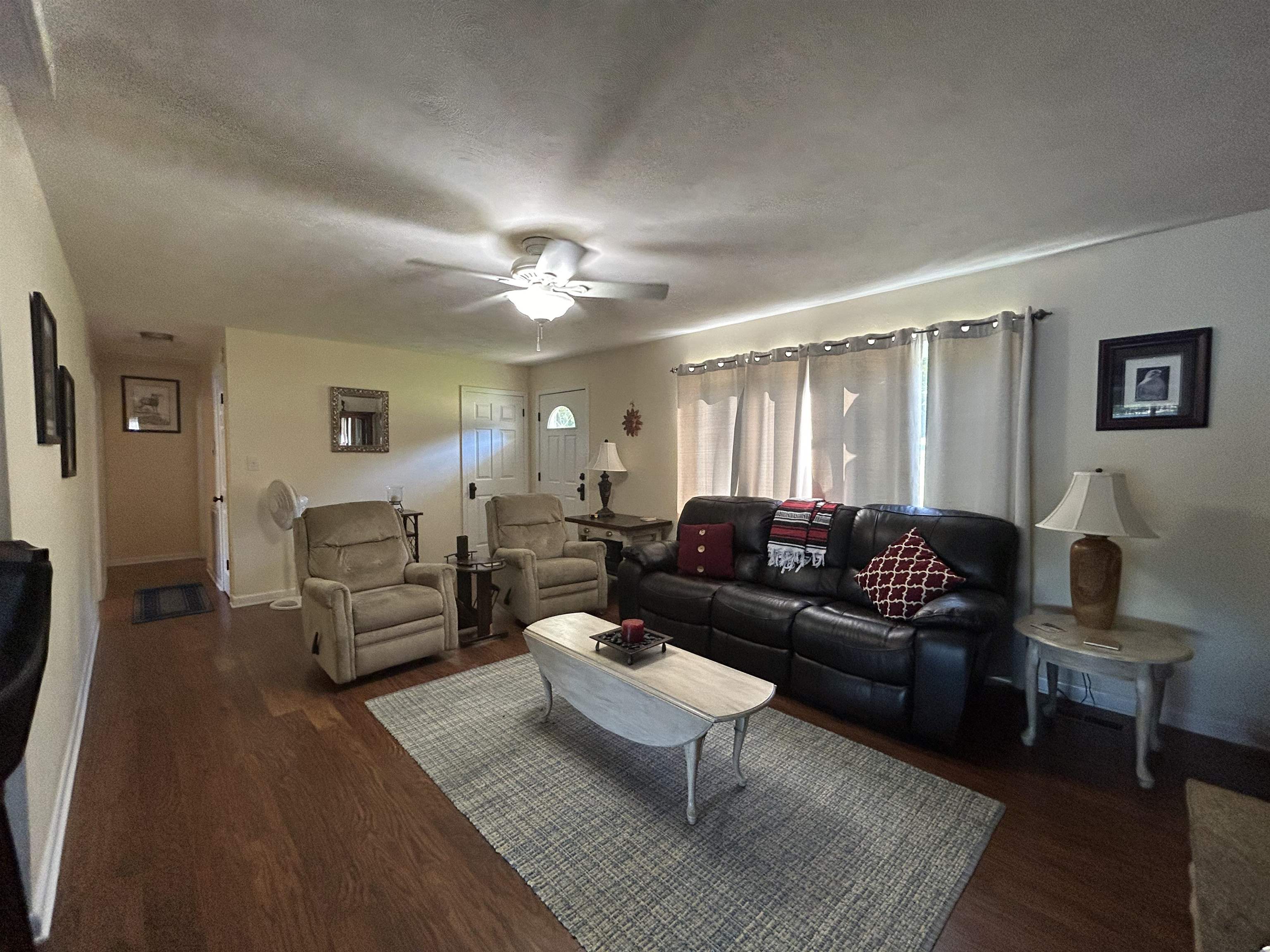 WEST LAKE ESTATES - Residential