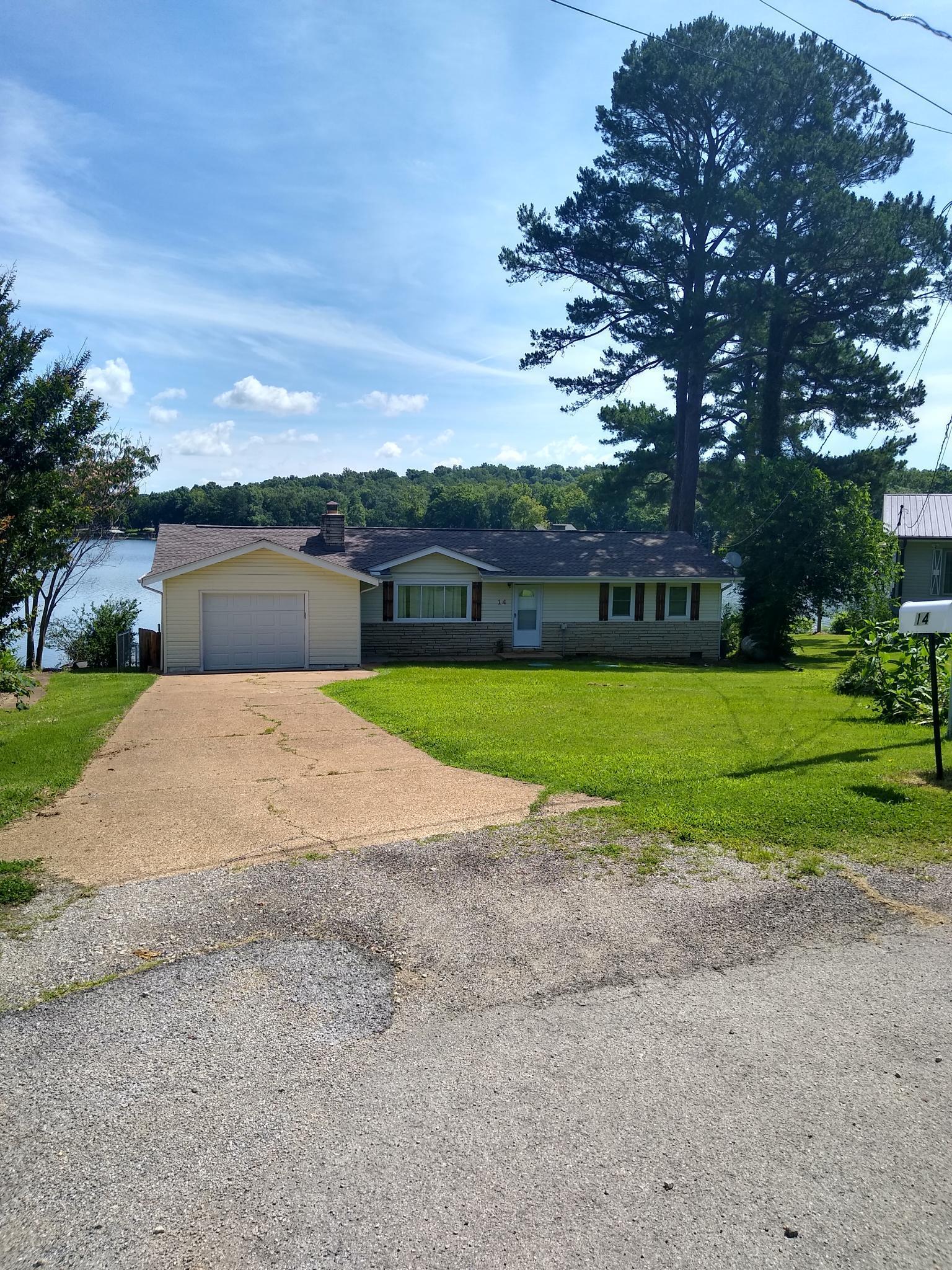 WEST LAKE ESTATES - Residential