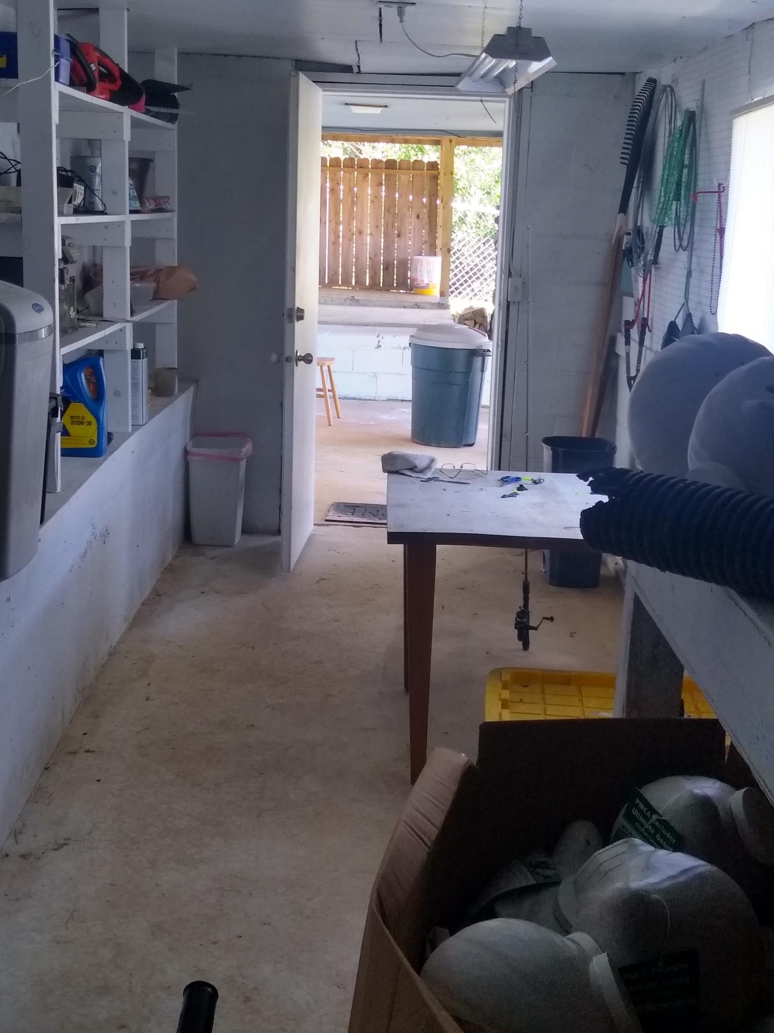 WEST LAKE ESTATES - Residential