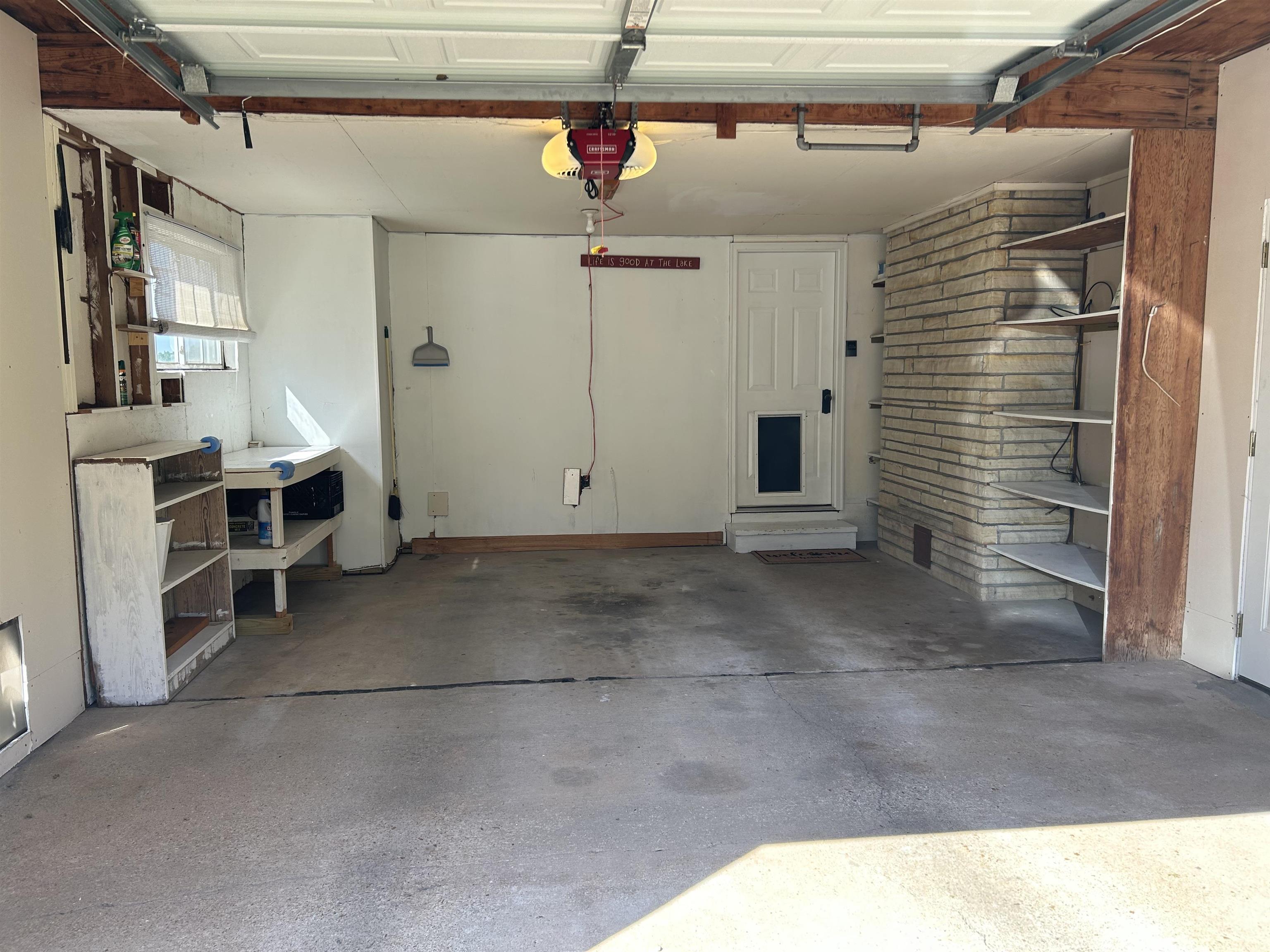 WEST LAKE ESTATES - Residential