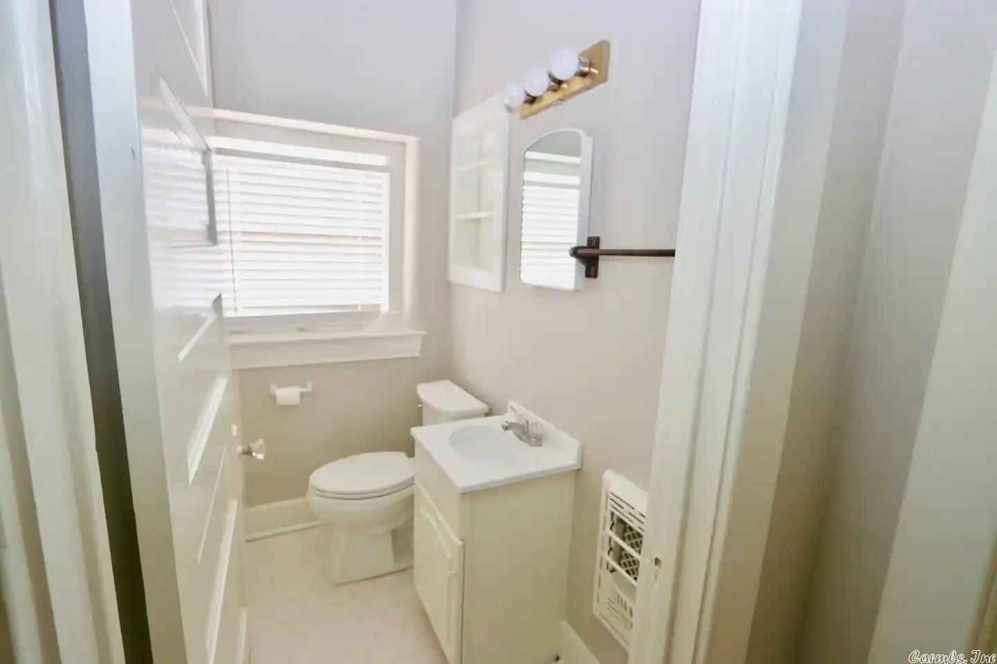 Pulaski Heights - Residential Income