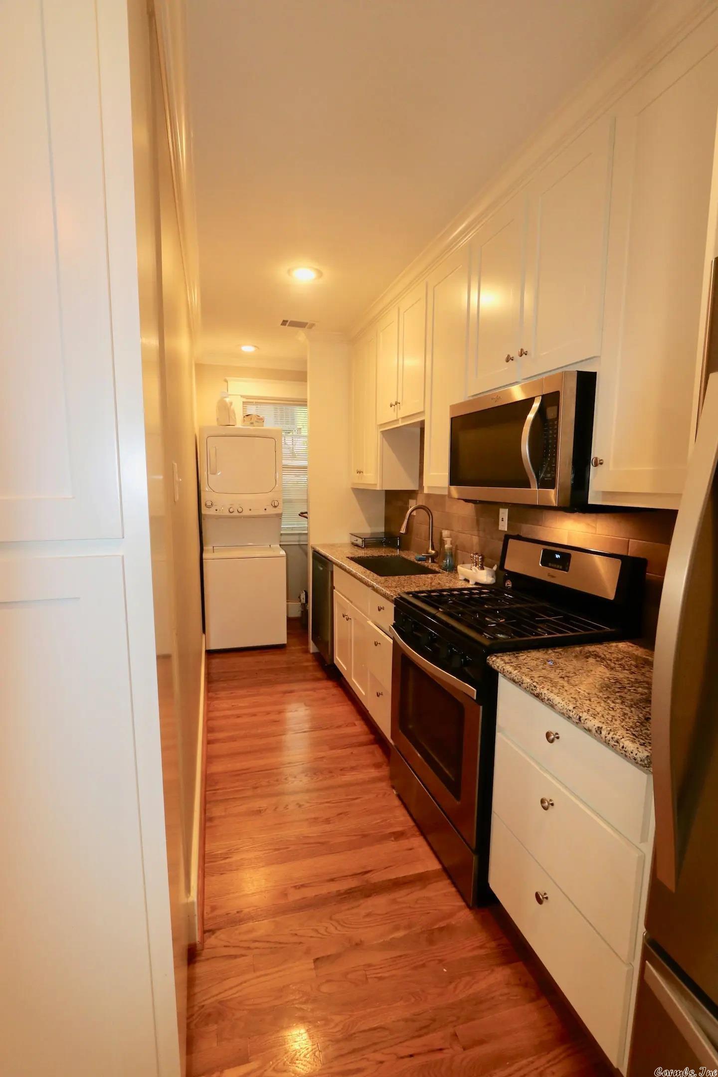 Pulaski Heights - Residential Income