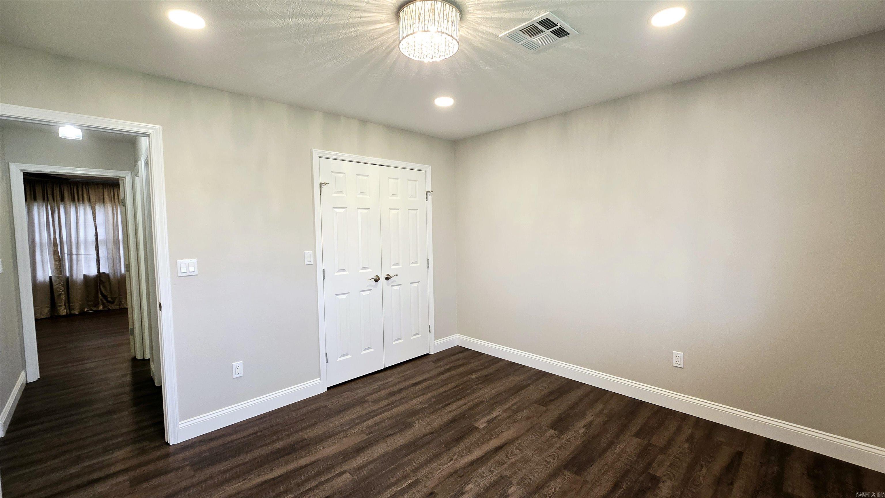 Briarwood East Condos - Residential