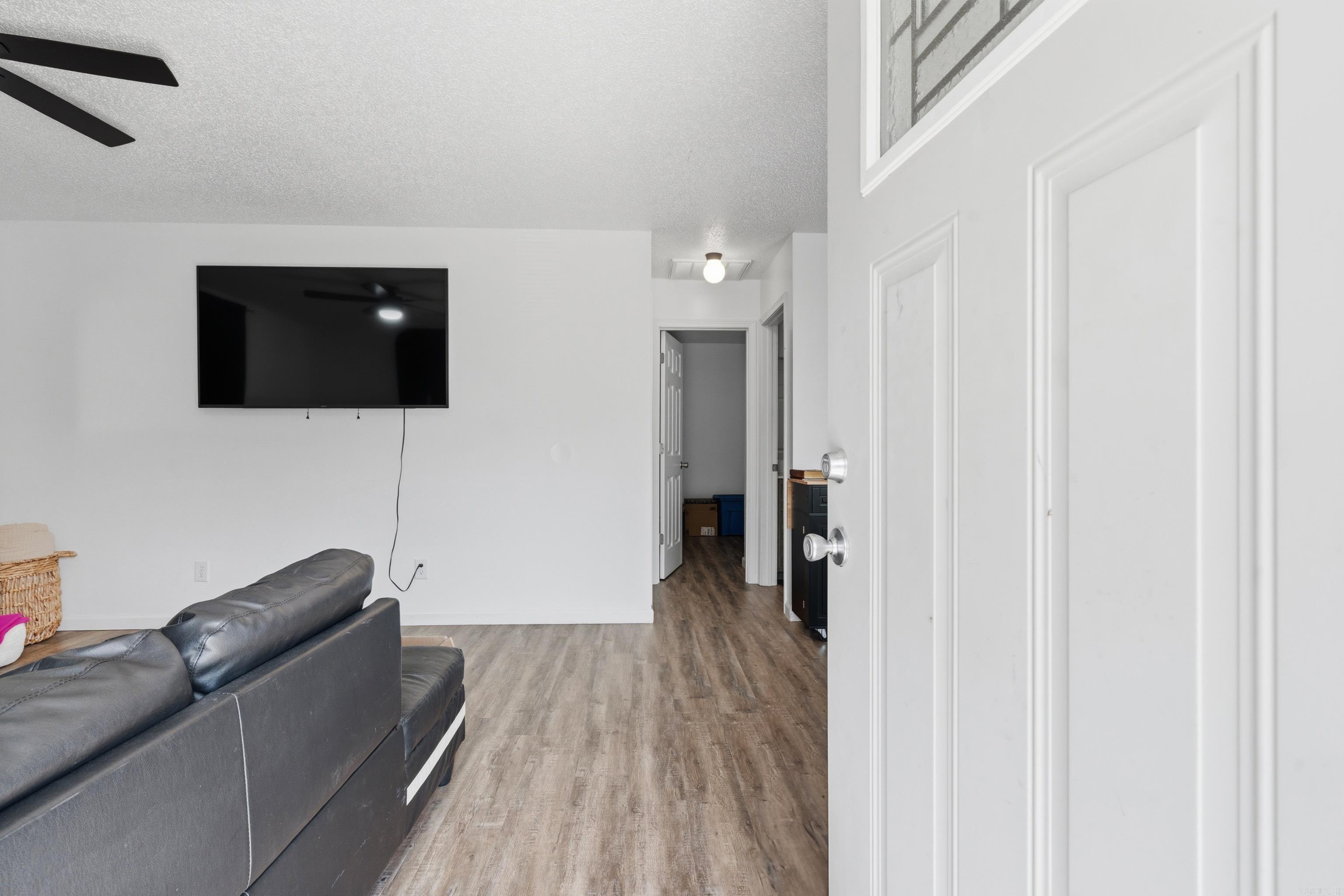 HAMILTON CREST - Residential