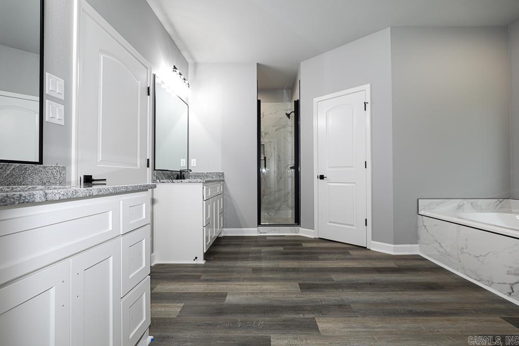 OLDE SALEM TOWNSHIP - Residential