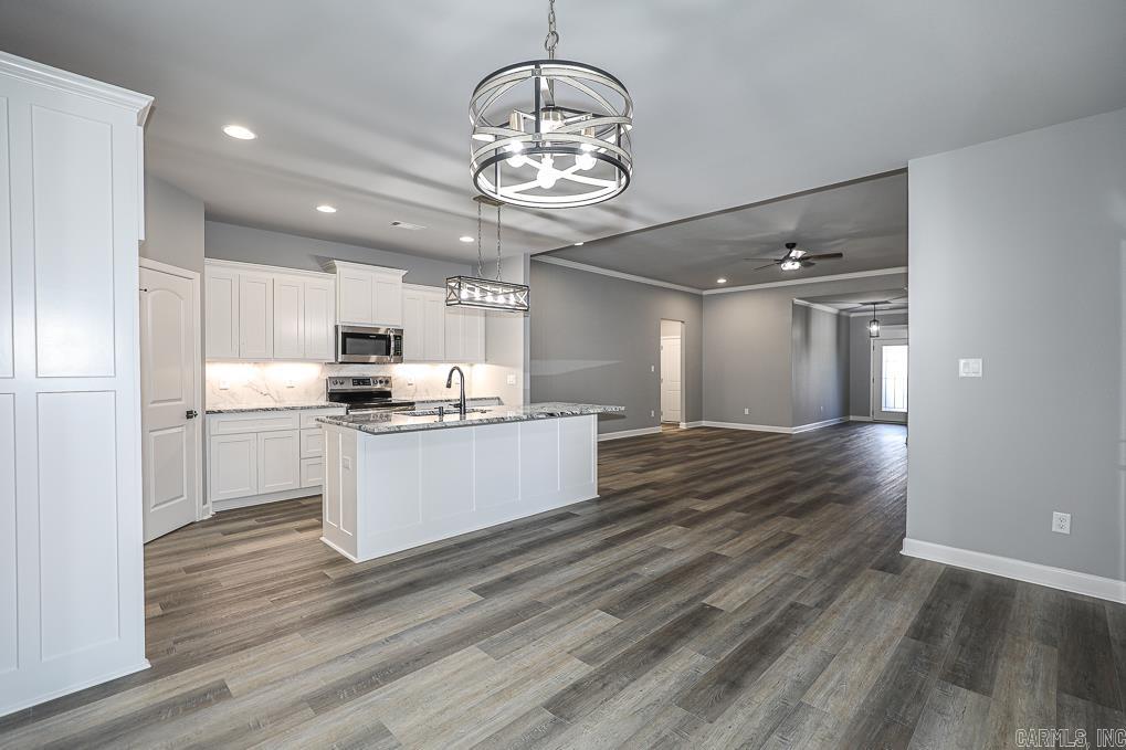 OLDE SALEM TOWNSHIP - Residential