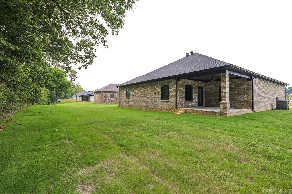 OLDE SALEM TOWNSHIP - Residential