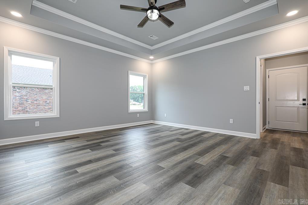 OLDE SALEM TOWNSHIP - Residential