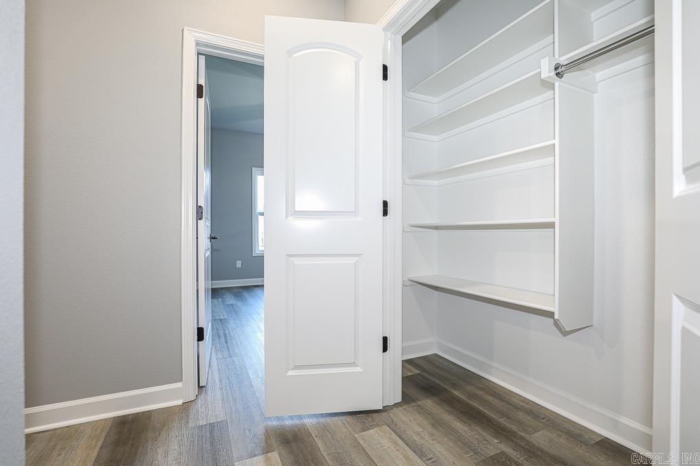 OLDE SALEM TOWNSHIP - Residential