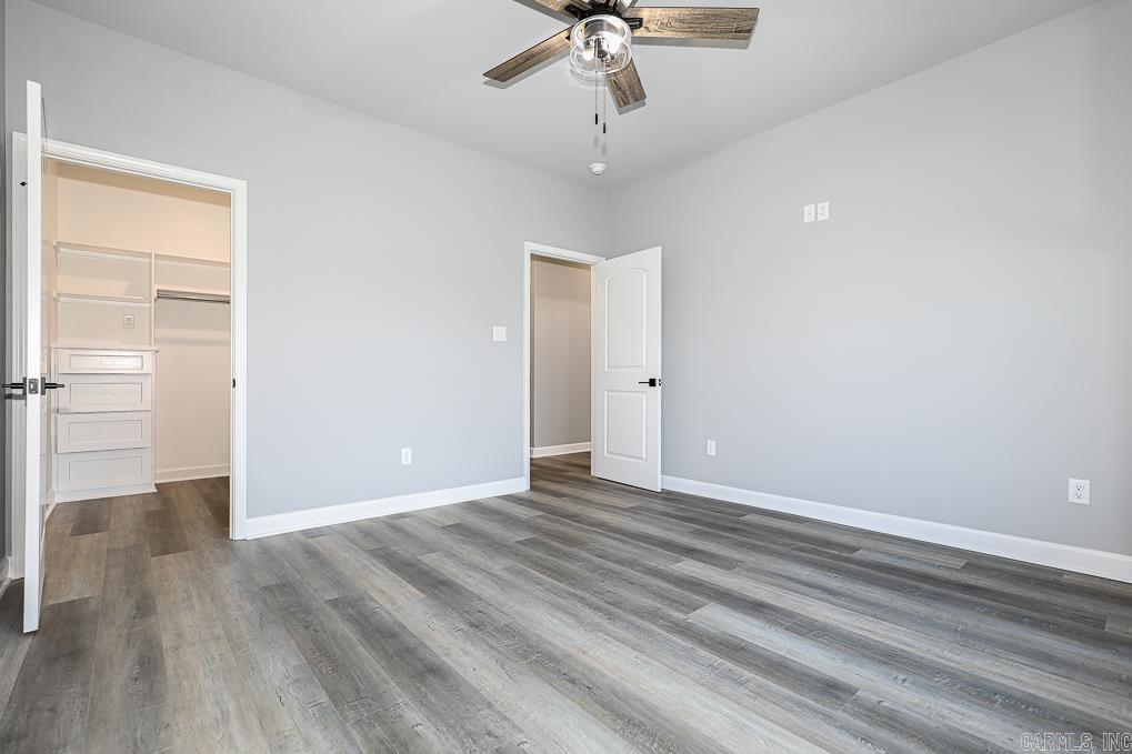 OLDE SALEM TOWNSHIP - Residential