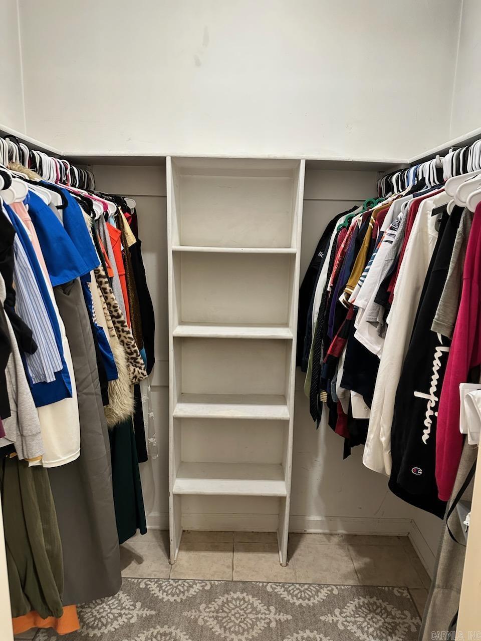 MOUND LAKE ADDITION - Residential