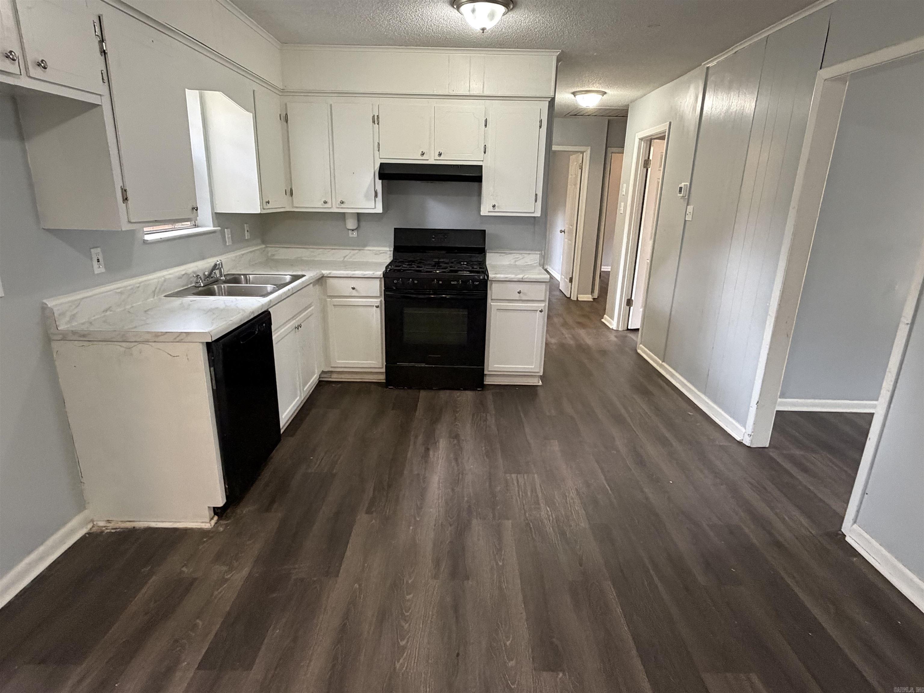 Southwest Acres - Residential Lease