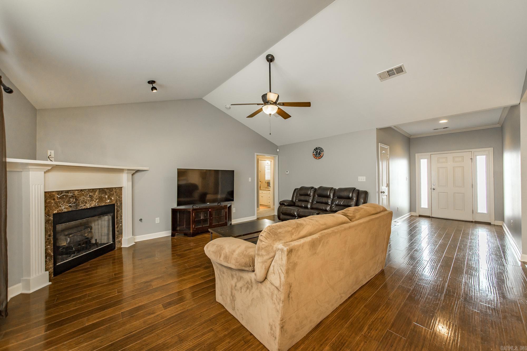 BASE MEADOWS ADDN - Residential