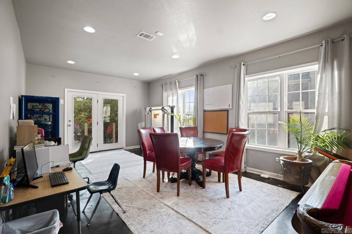 WOODSPRINGS ESTATES - Residential